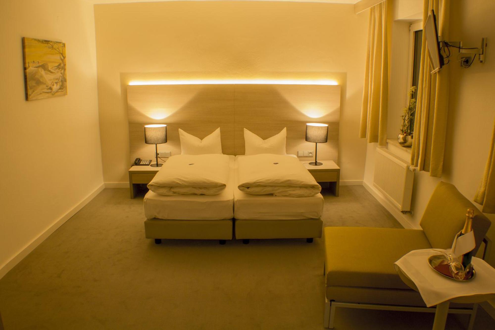 Double Room - Photo 19