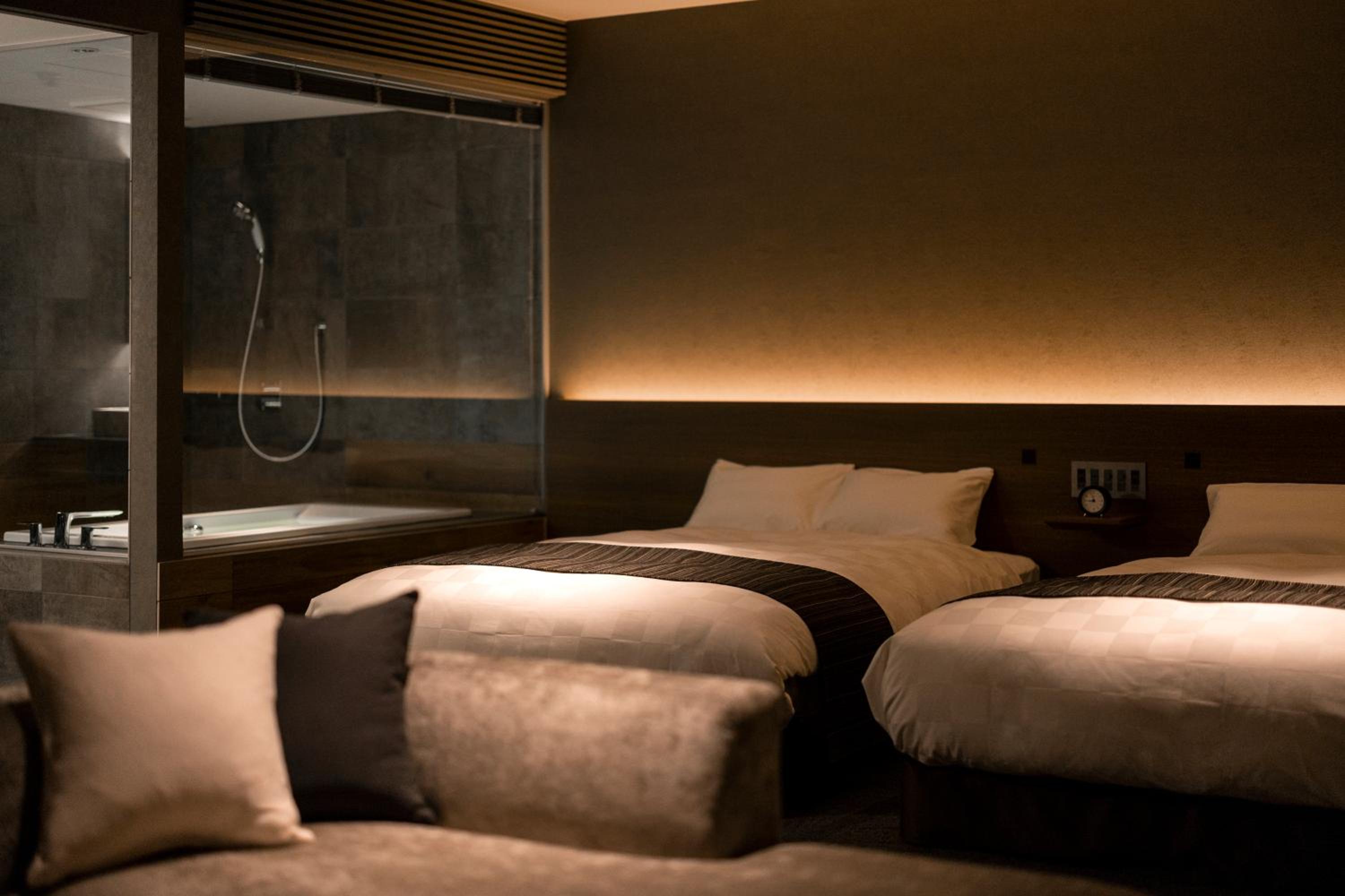 Twin Room with Shower photo 3
