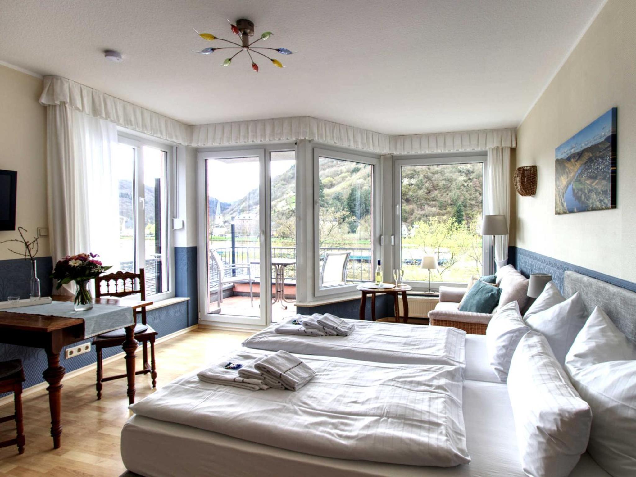 Apartment with Balcony photo 1