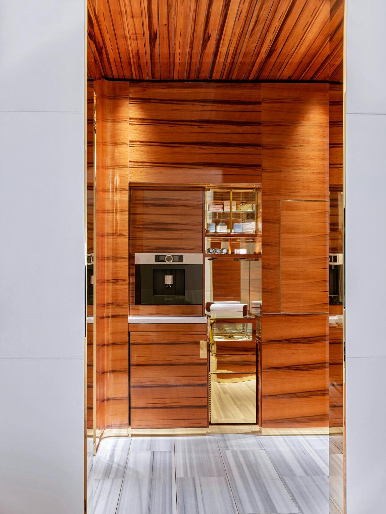 Fairmont Room - Photo 3