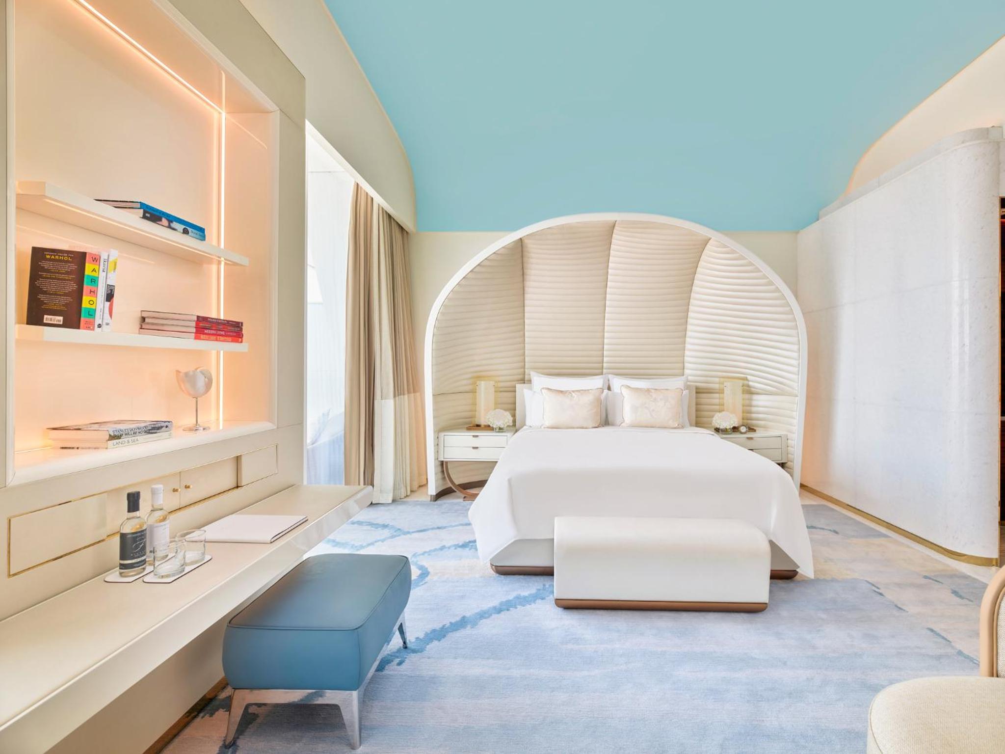 Junior Suite - Photo 1