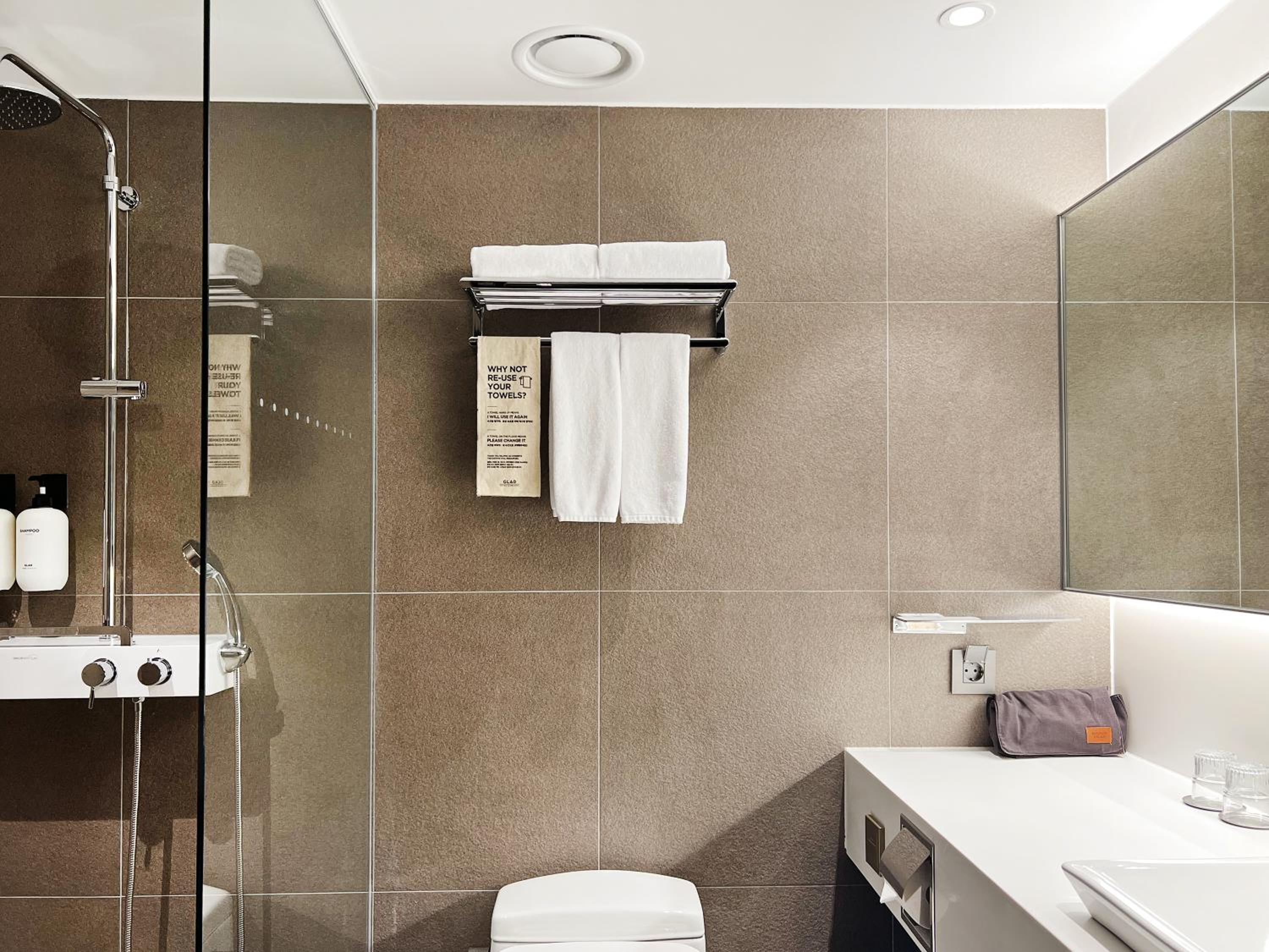 Premium Plus Twin Room