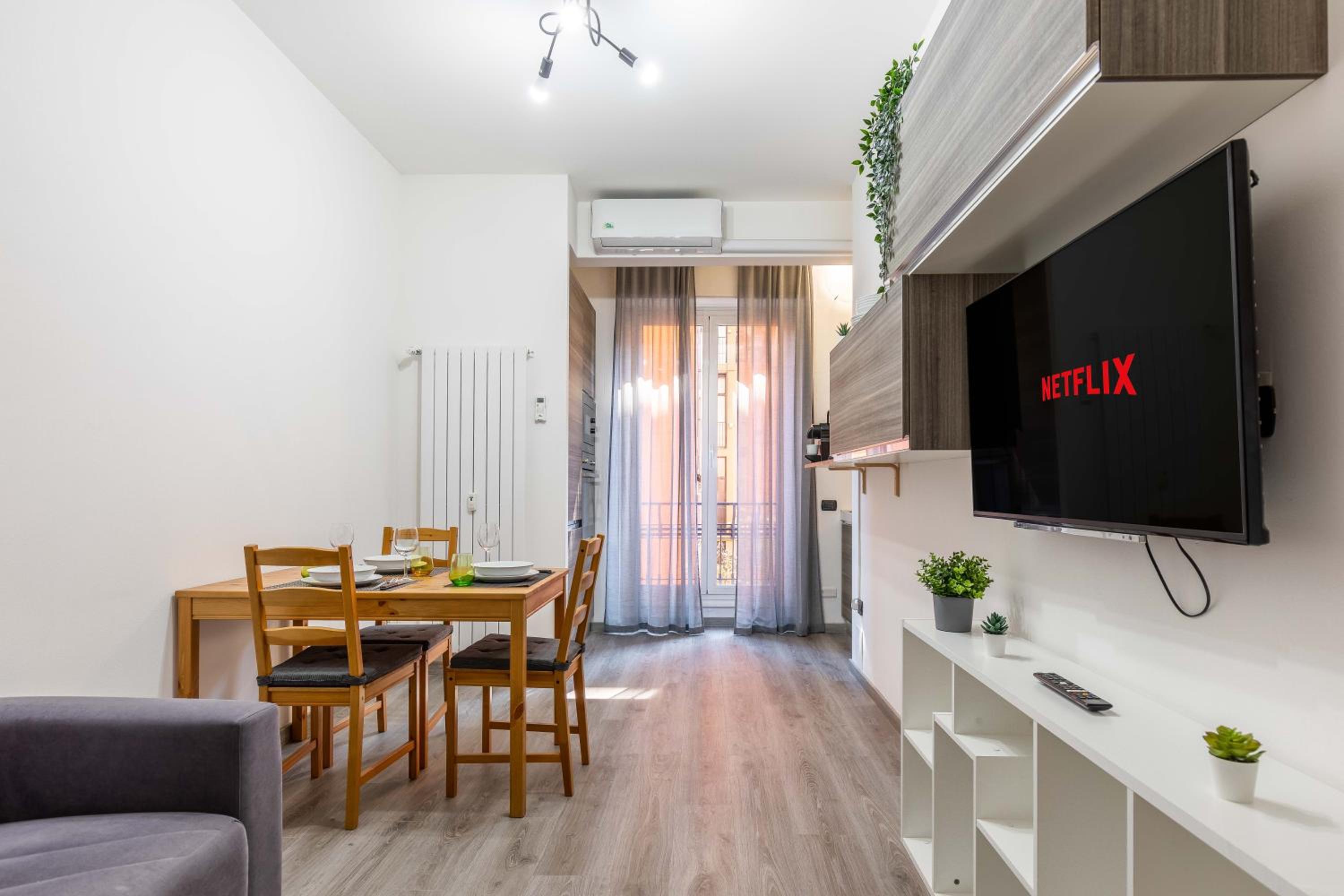 Studio Apartment
