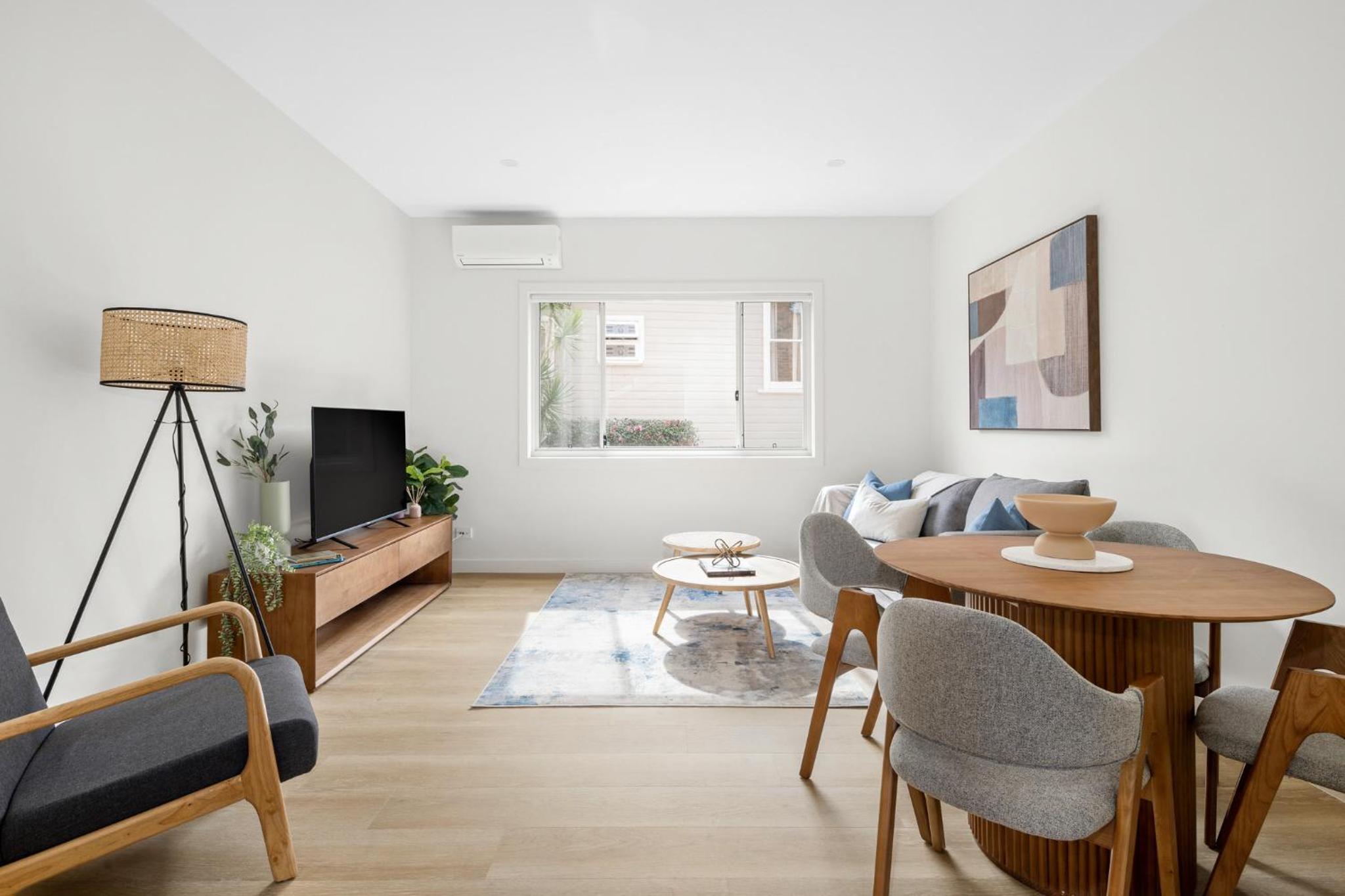 One Bedroom Apartment With Study & Parking