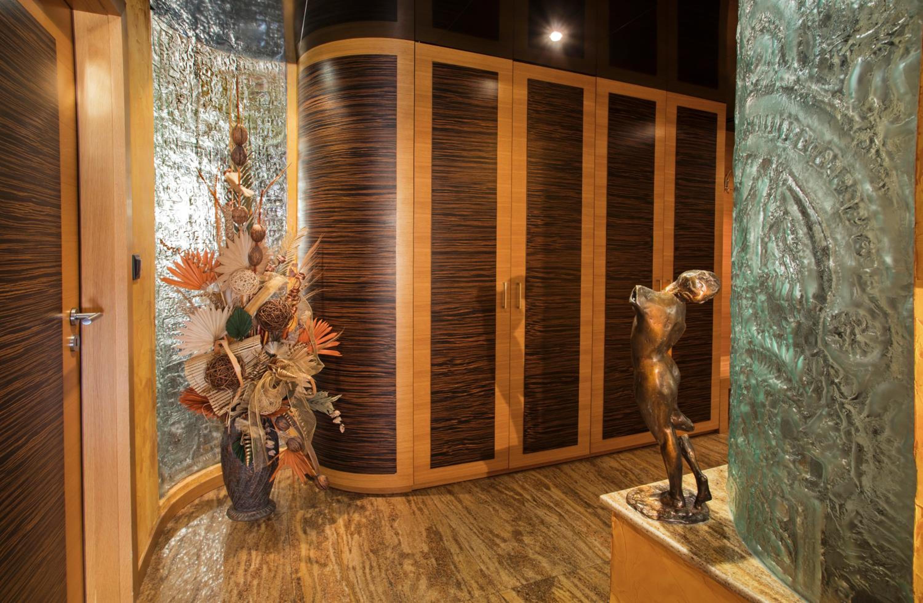 Presidential Suite photo 3