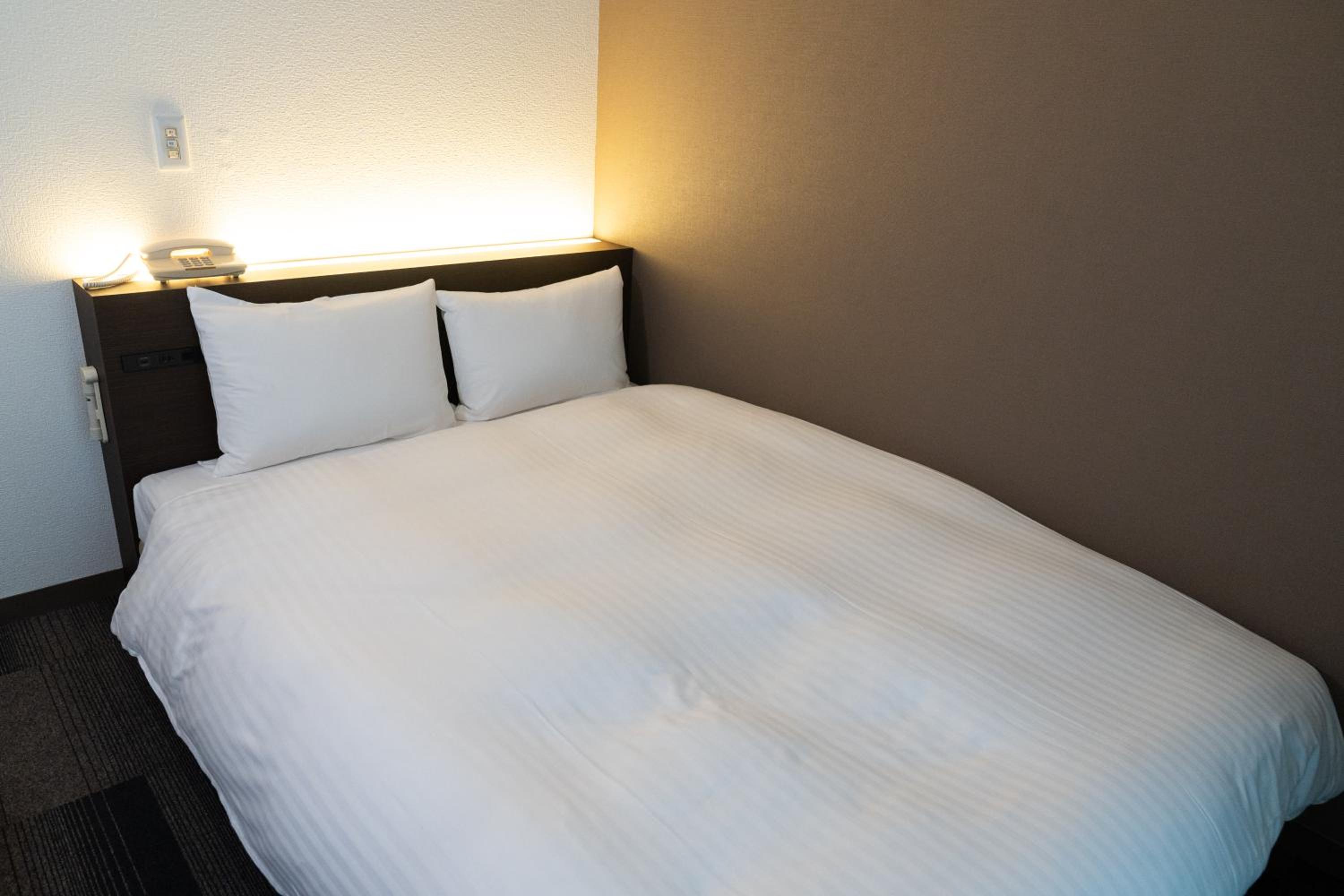 Double Room - Non-Smoking  - Photo 1