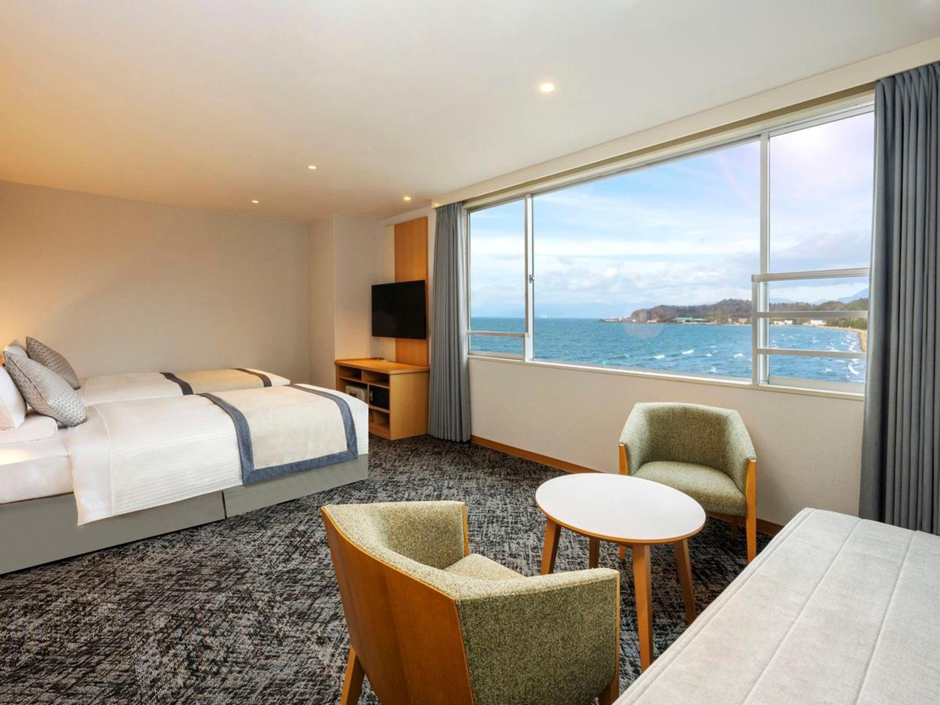 Accessible Room (With Private Bath)