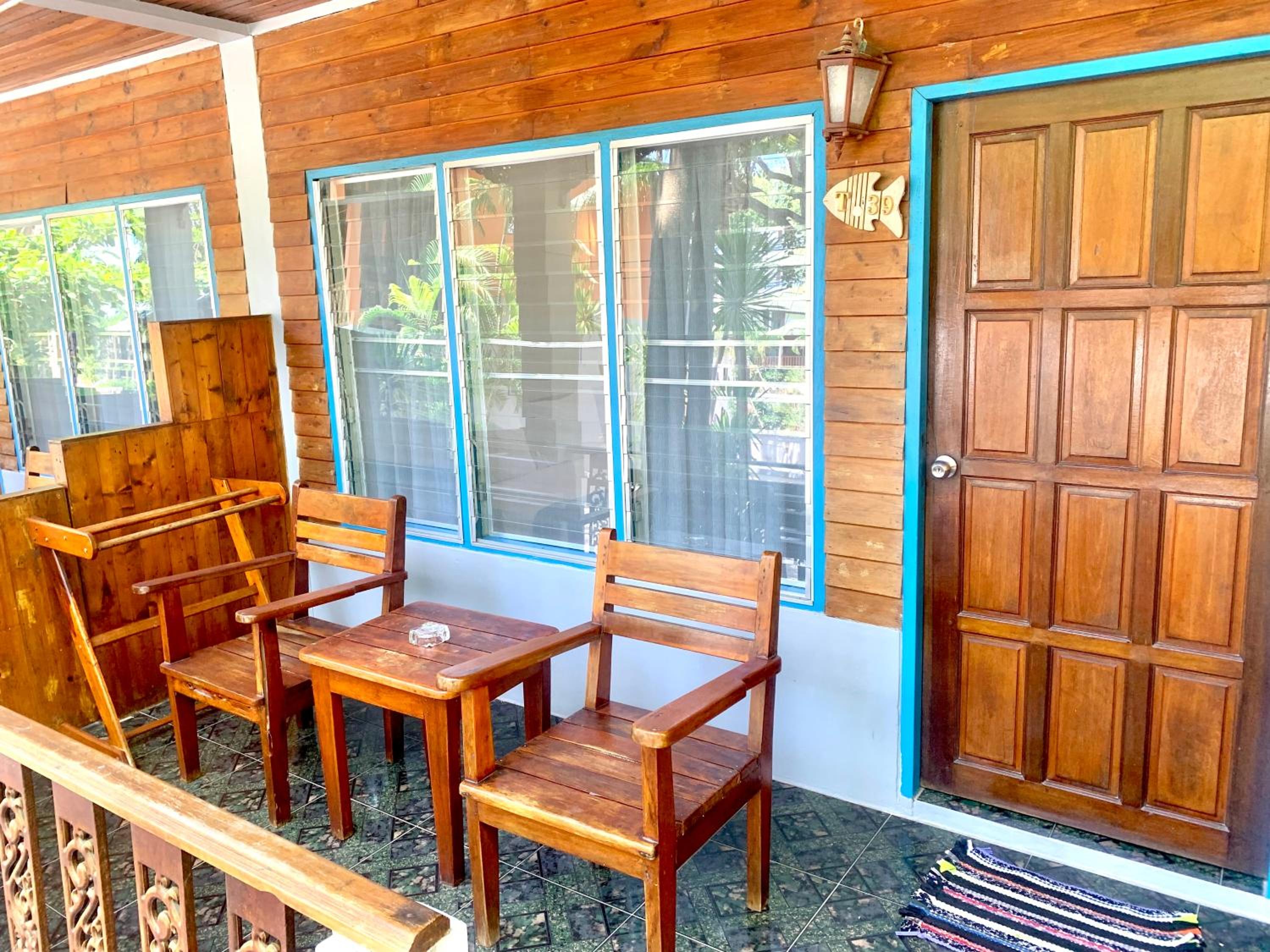 Standard Triple Room With AC photo 3
