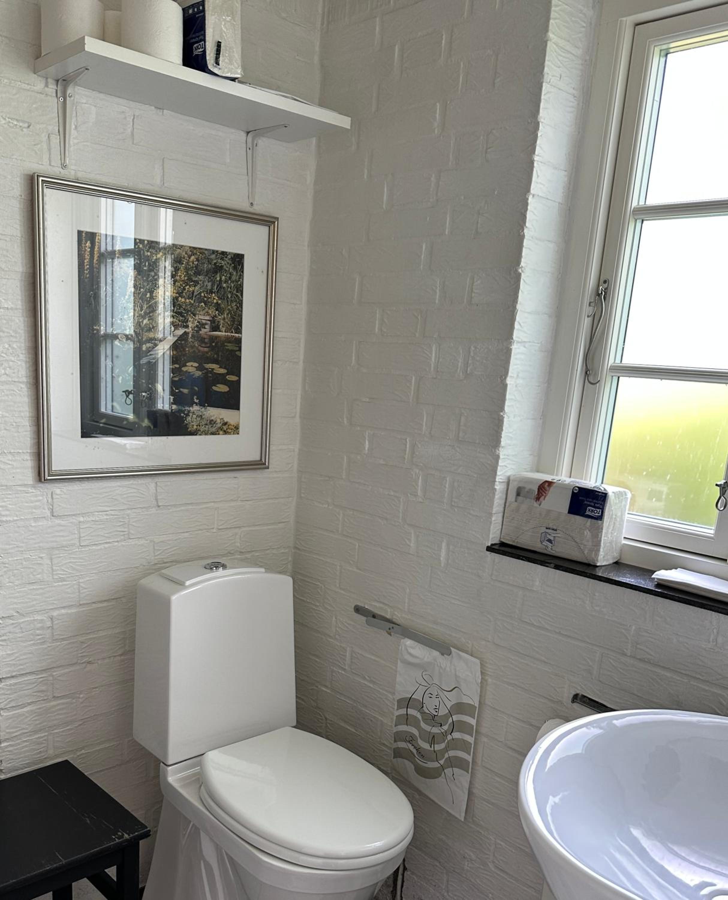 Studio Apartment photo 3