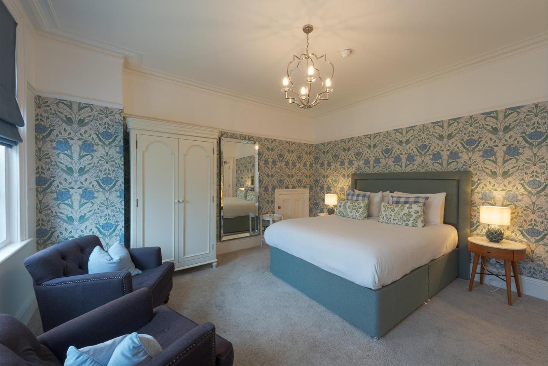 Executive King Room with Shower photo 3