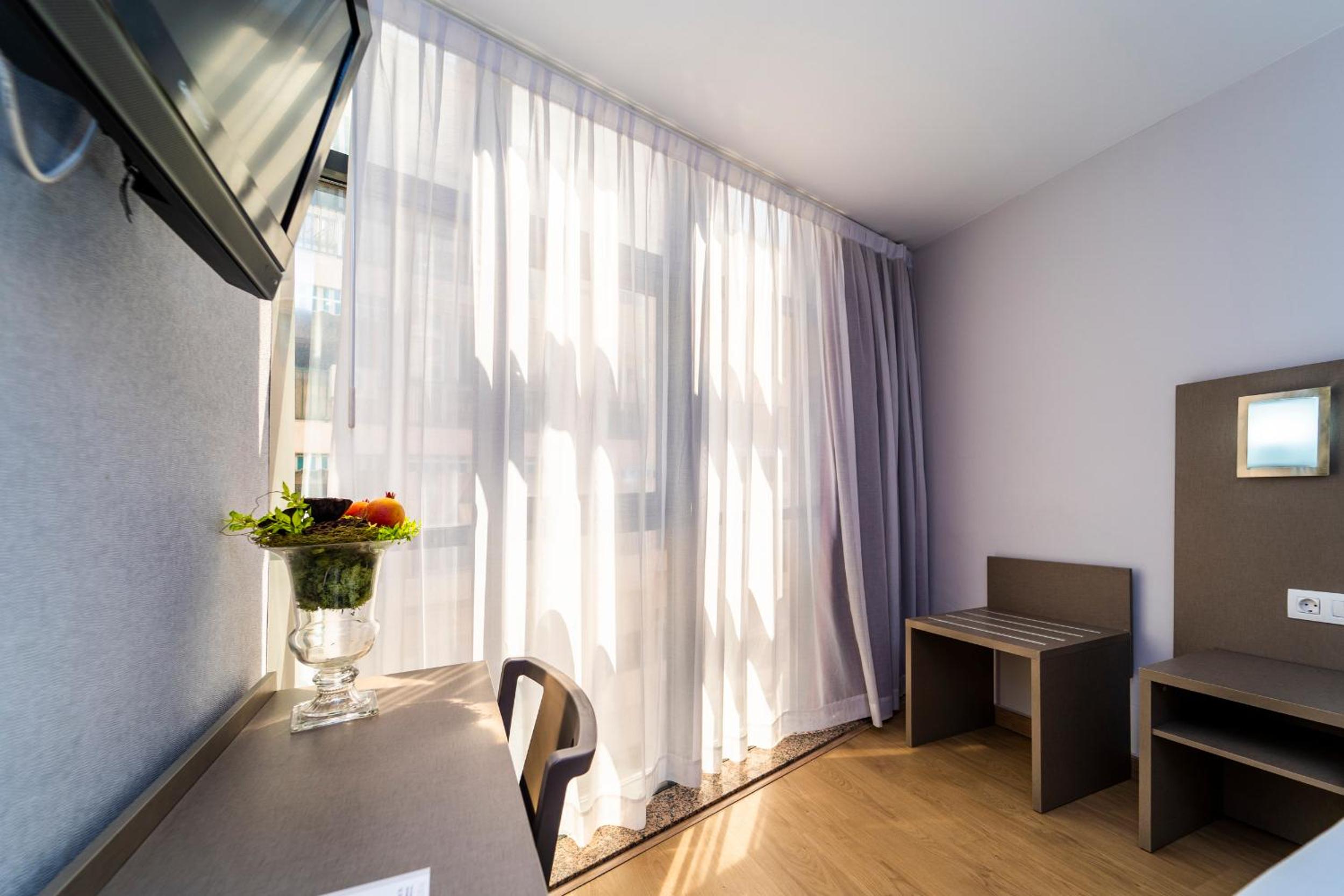 Habitación Doble o Twin con Vista a la Ciudad