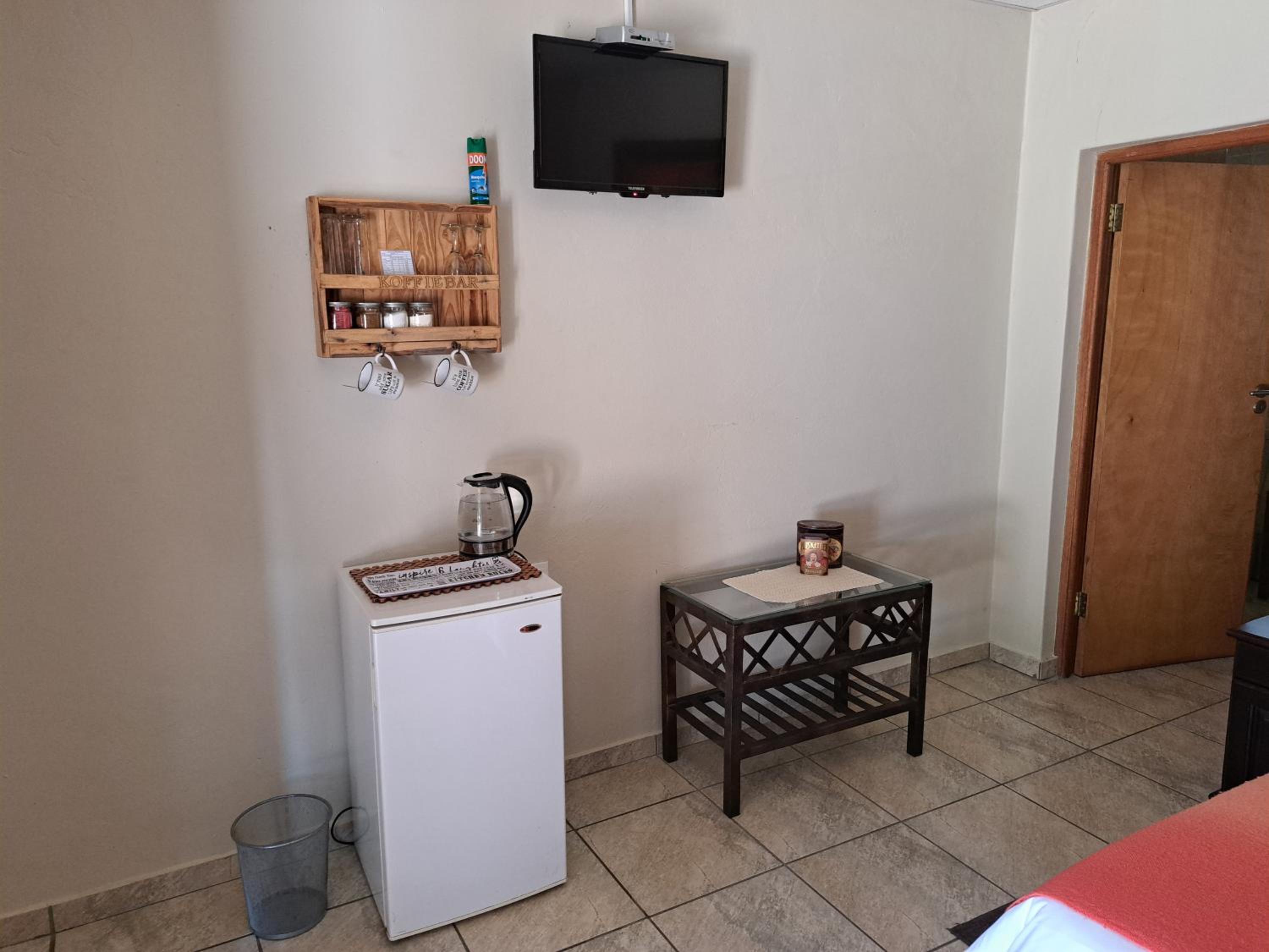 Double Room with Garden View - Photo 3