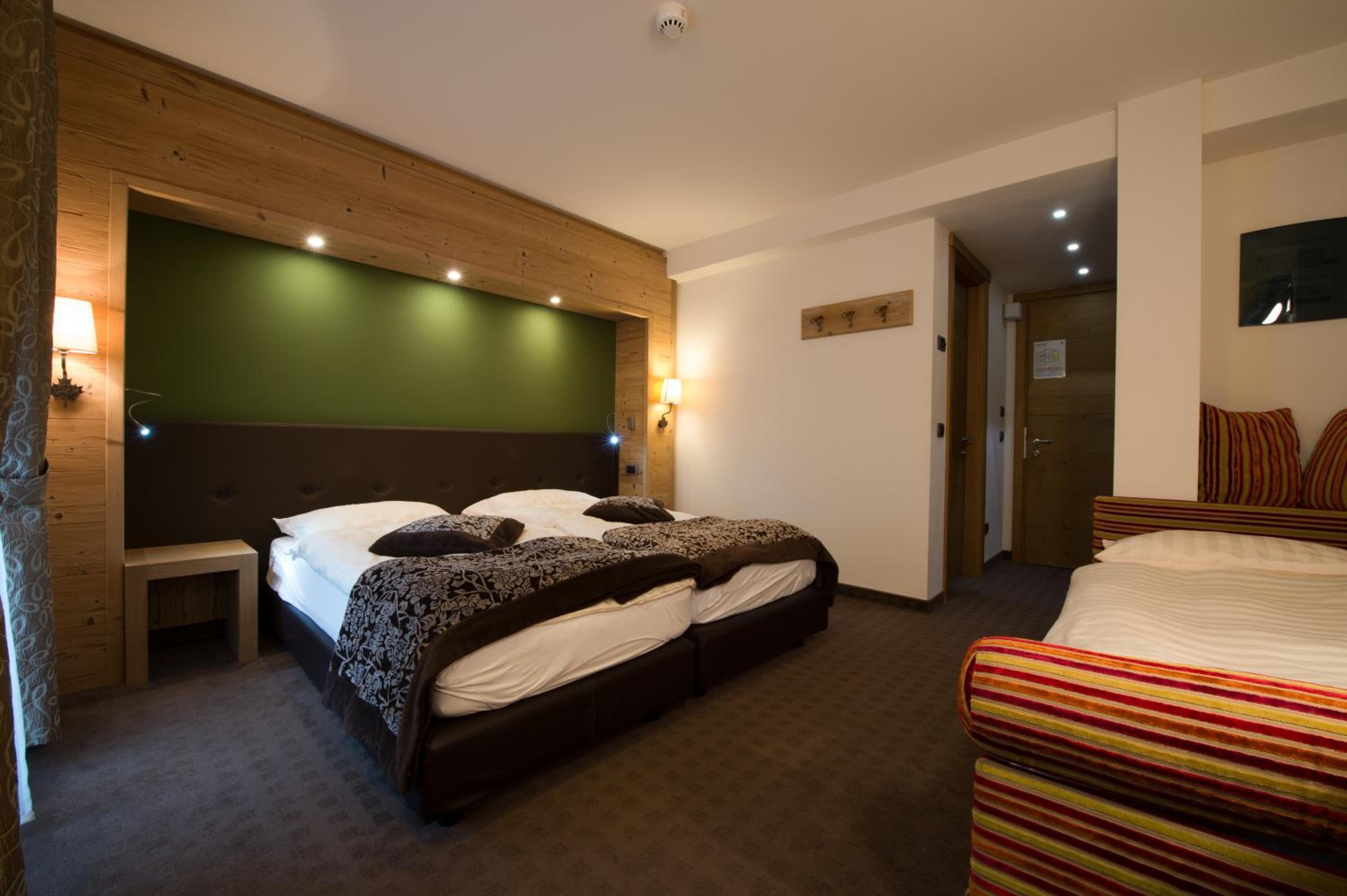 Twin Room with Balcony photo 1