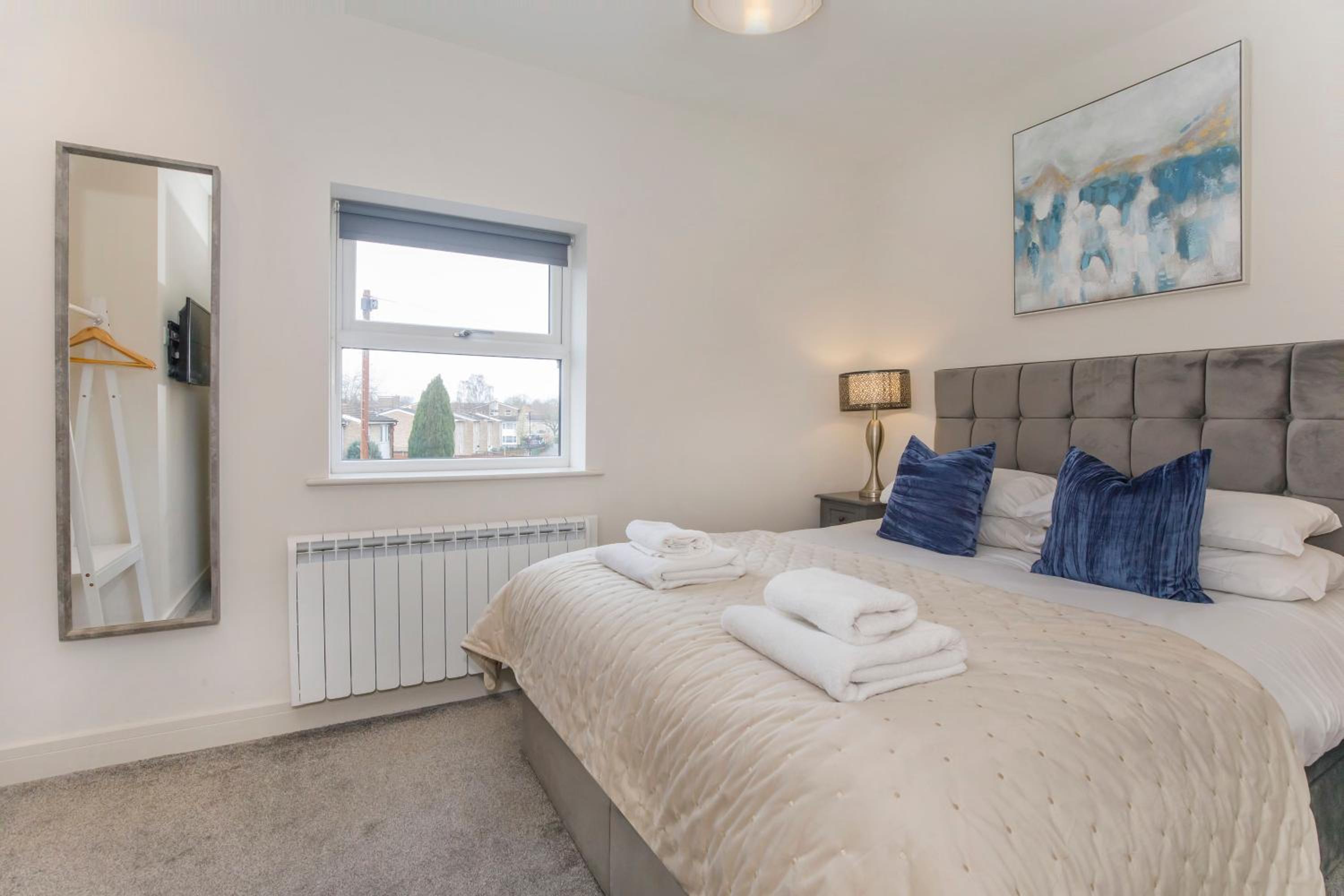 Two-Bedroom Apartment - Photo 6