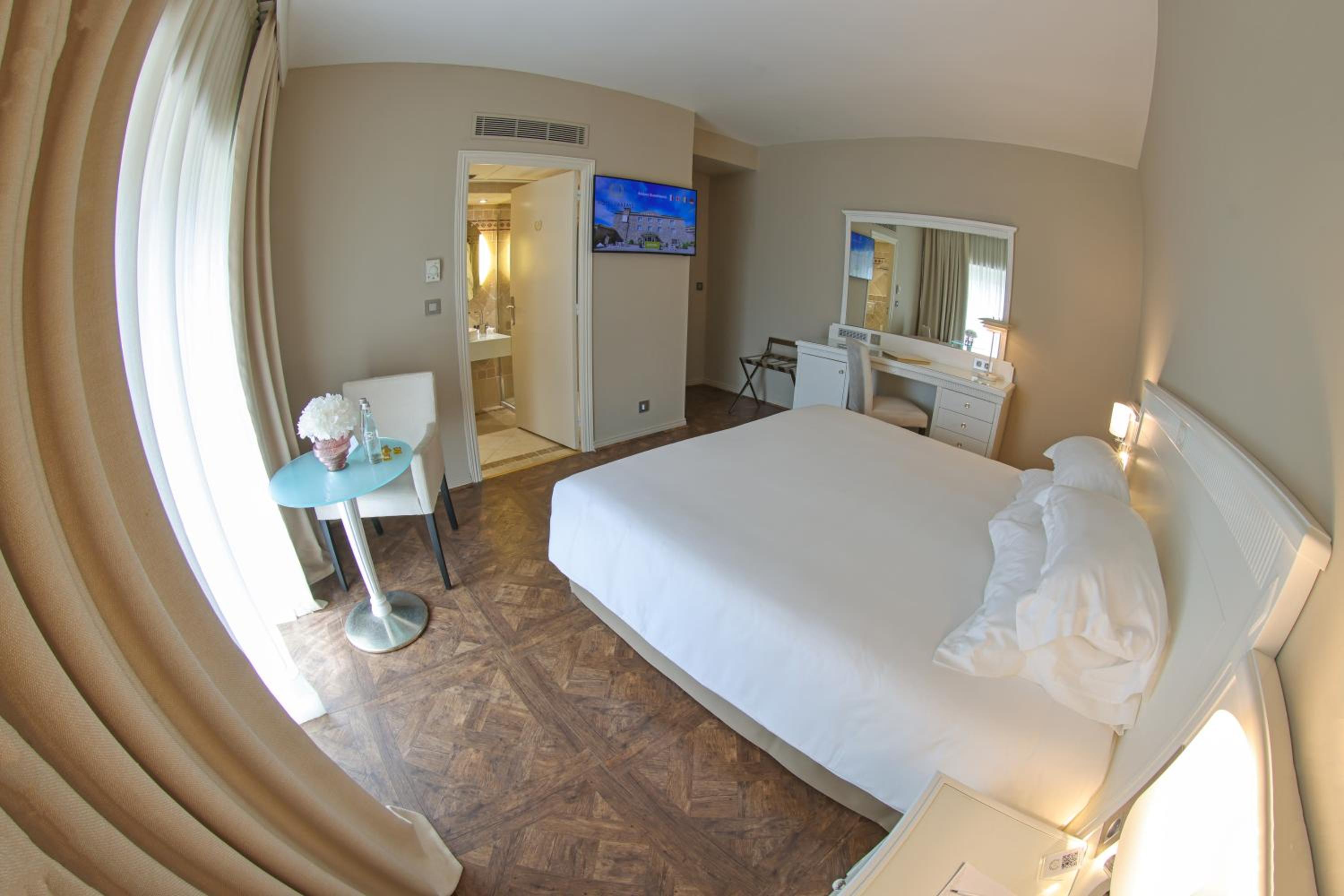 Chambre Supérieure – Vue sur Mer Chambre Supérieure – Vue sur Mer