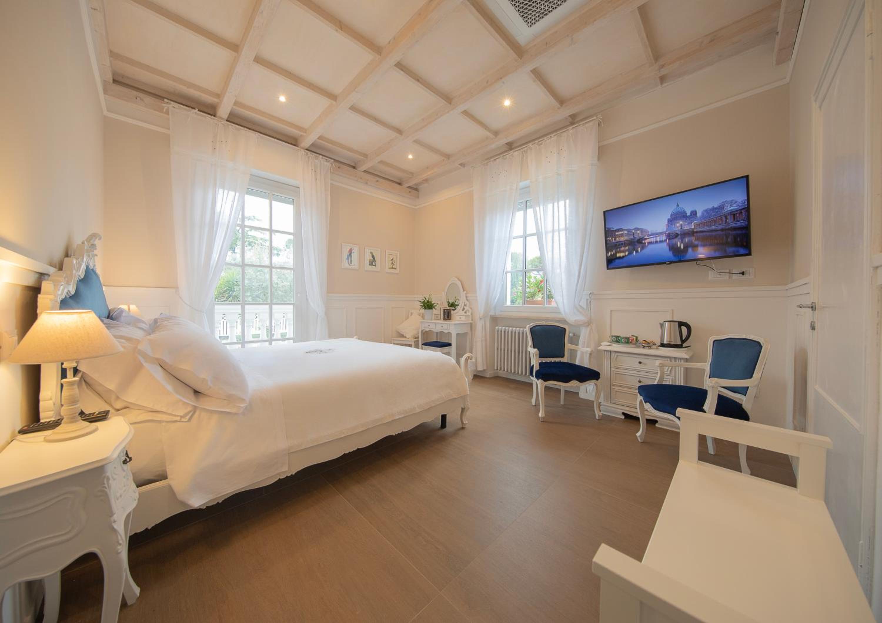 Double Room photo 1