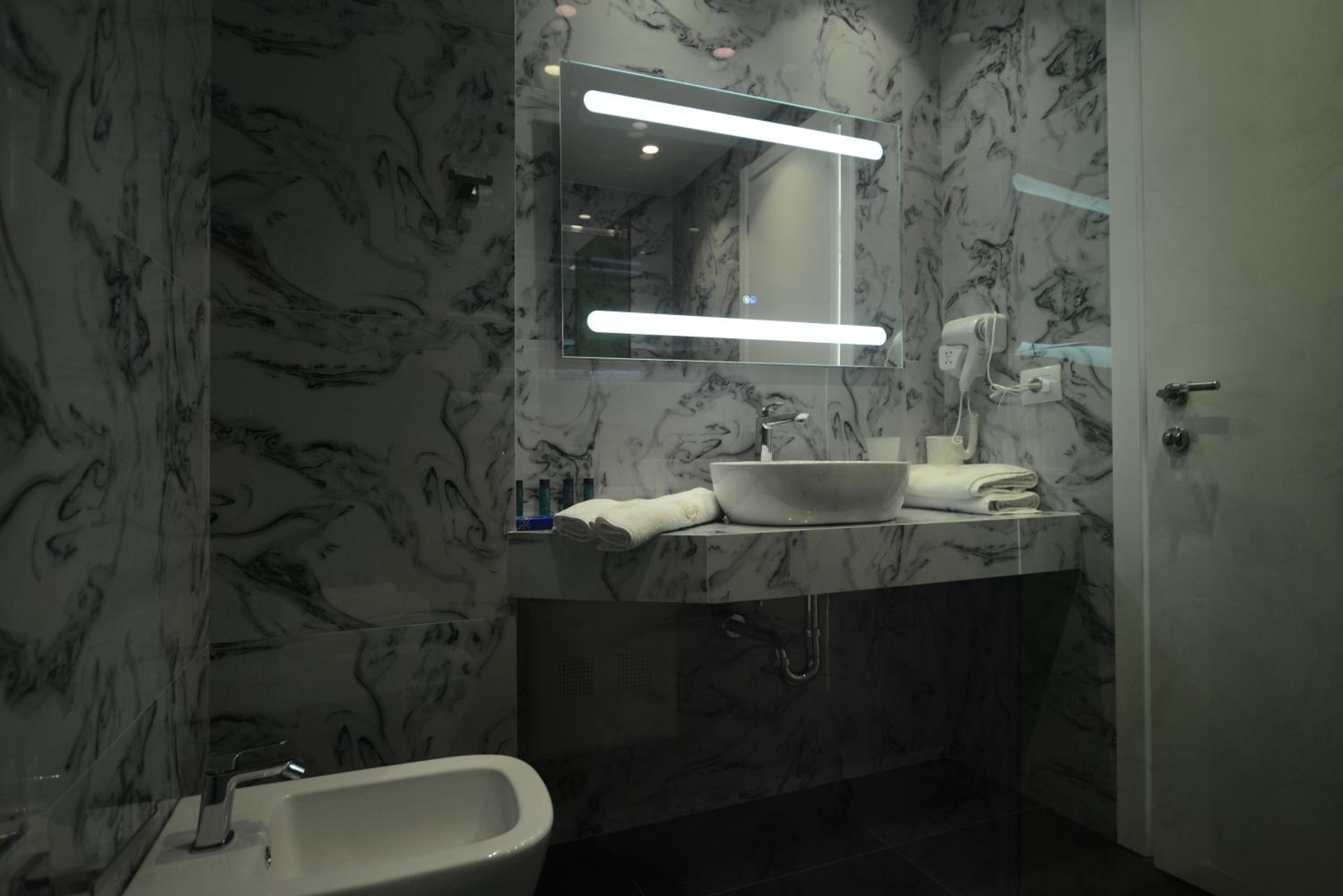 Suite photo 2