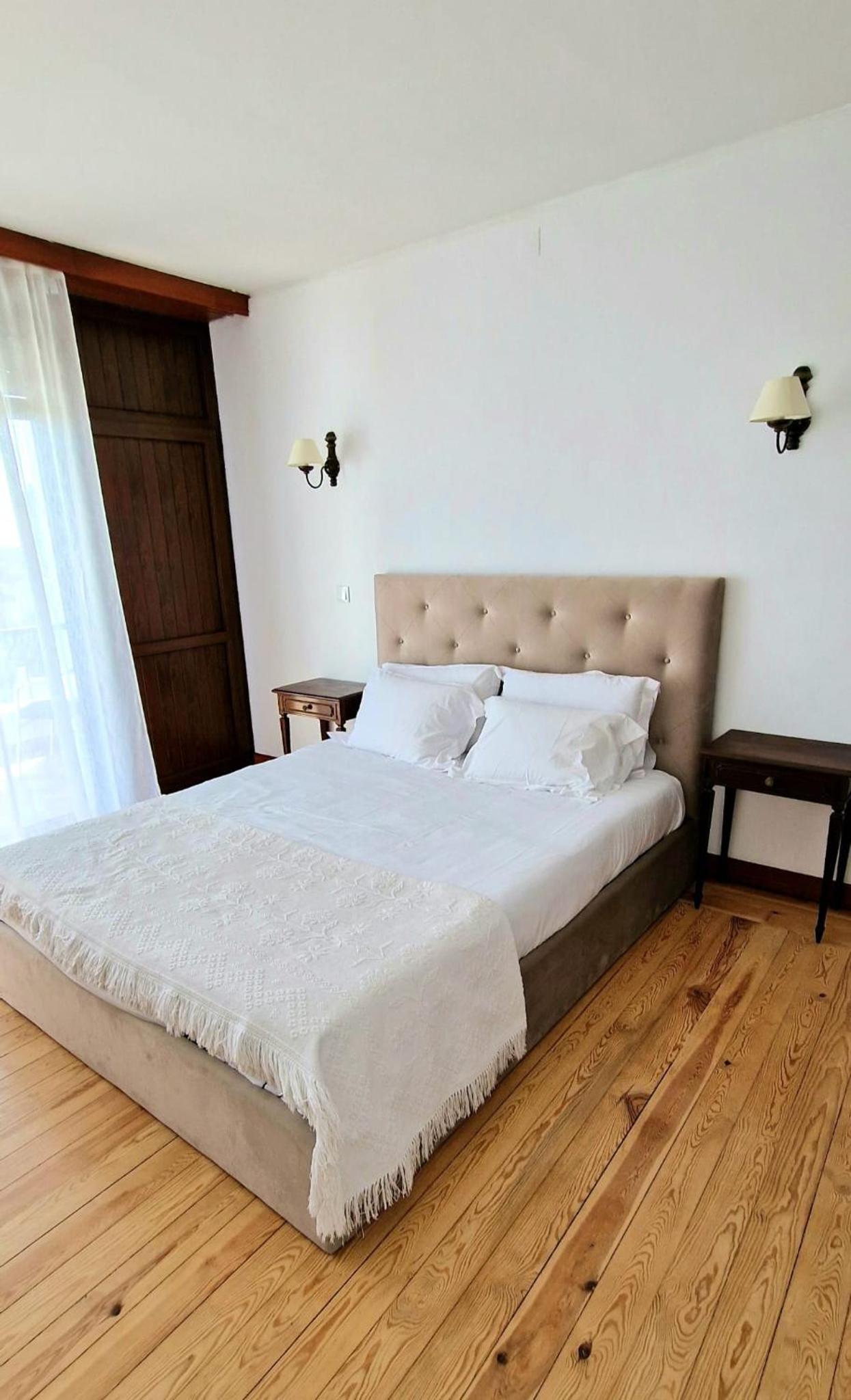 Deluxe Double Room with Balcony - Photo 1
