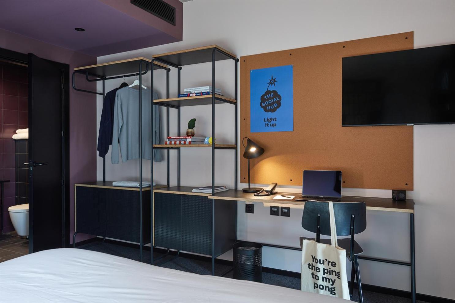 Standard King Room