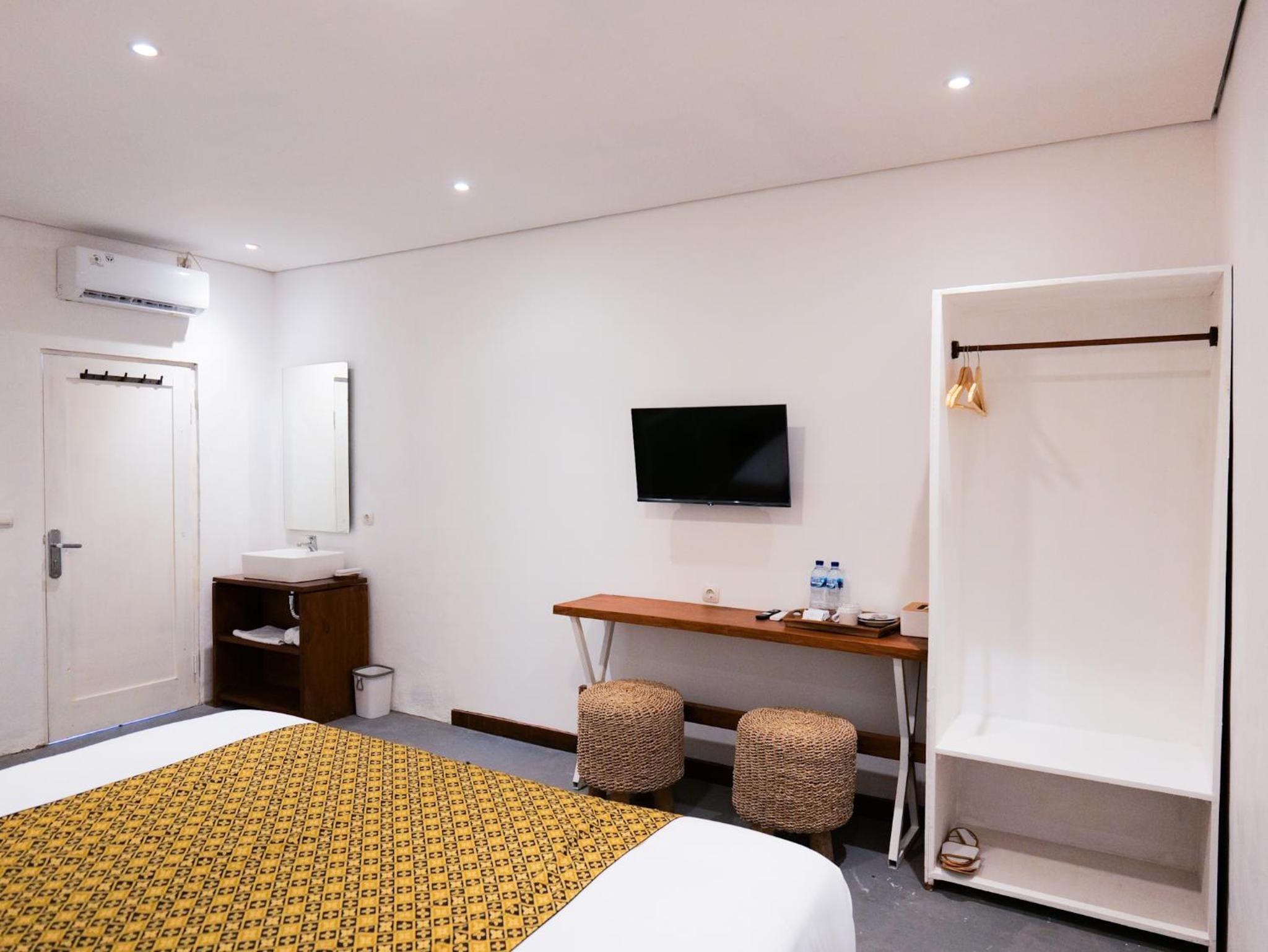 Standard Double Room photo 2