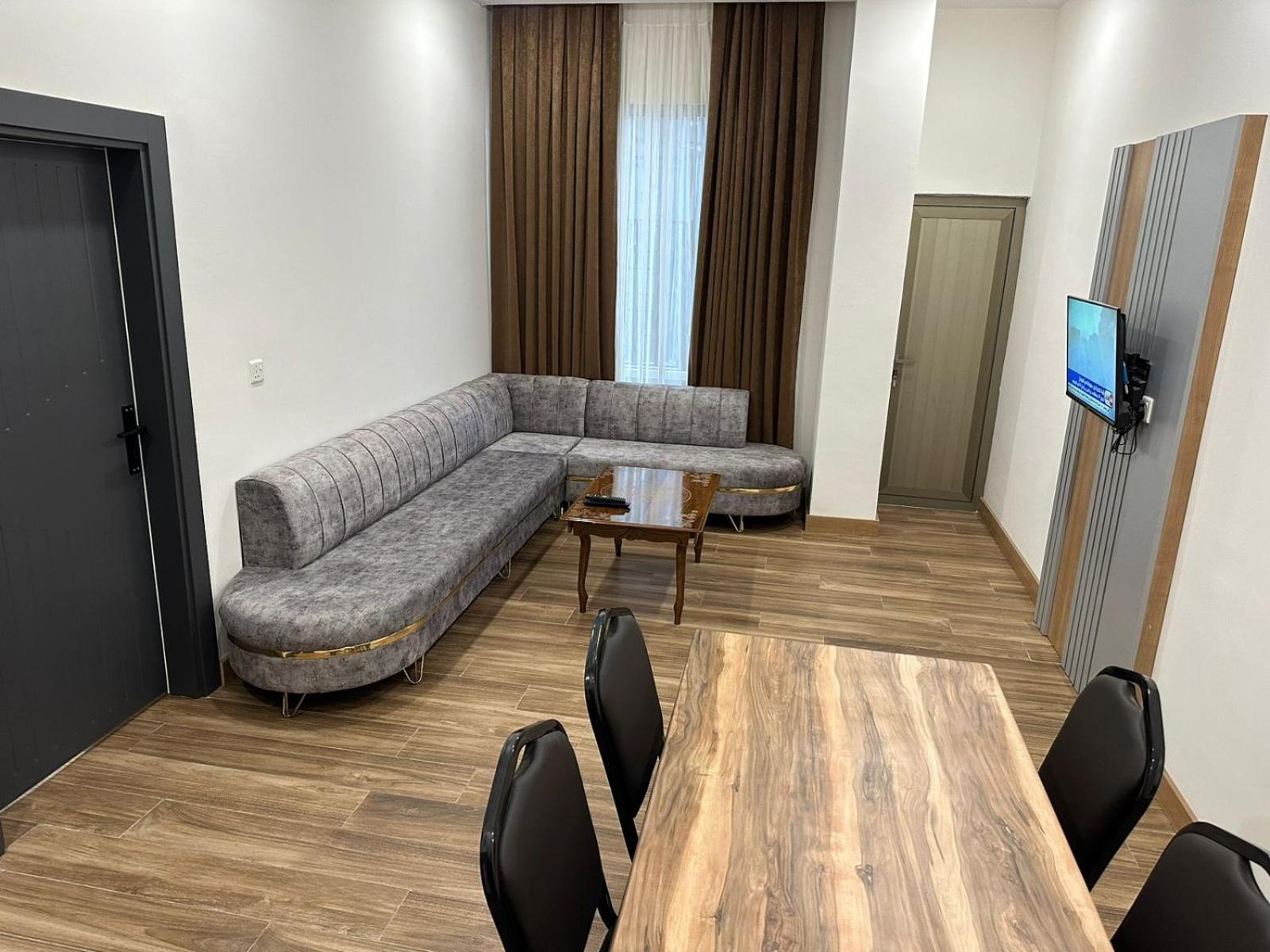 One-Bedroom Suite photo 3