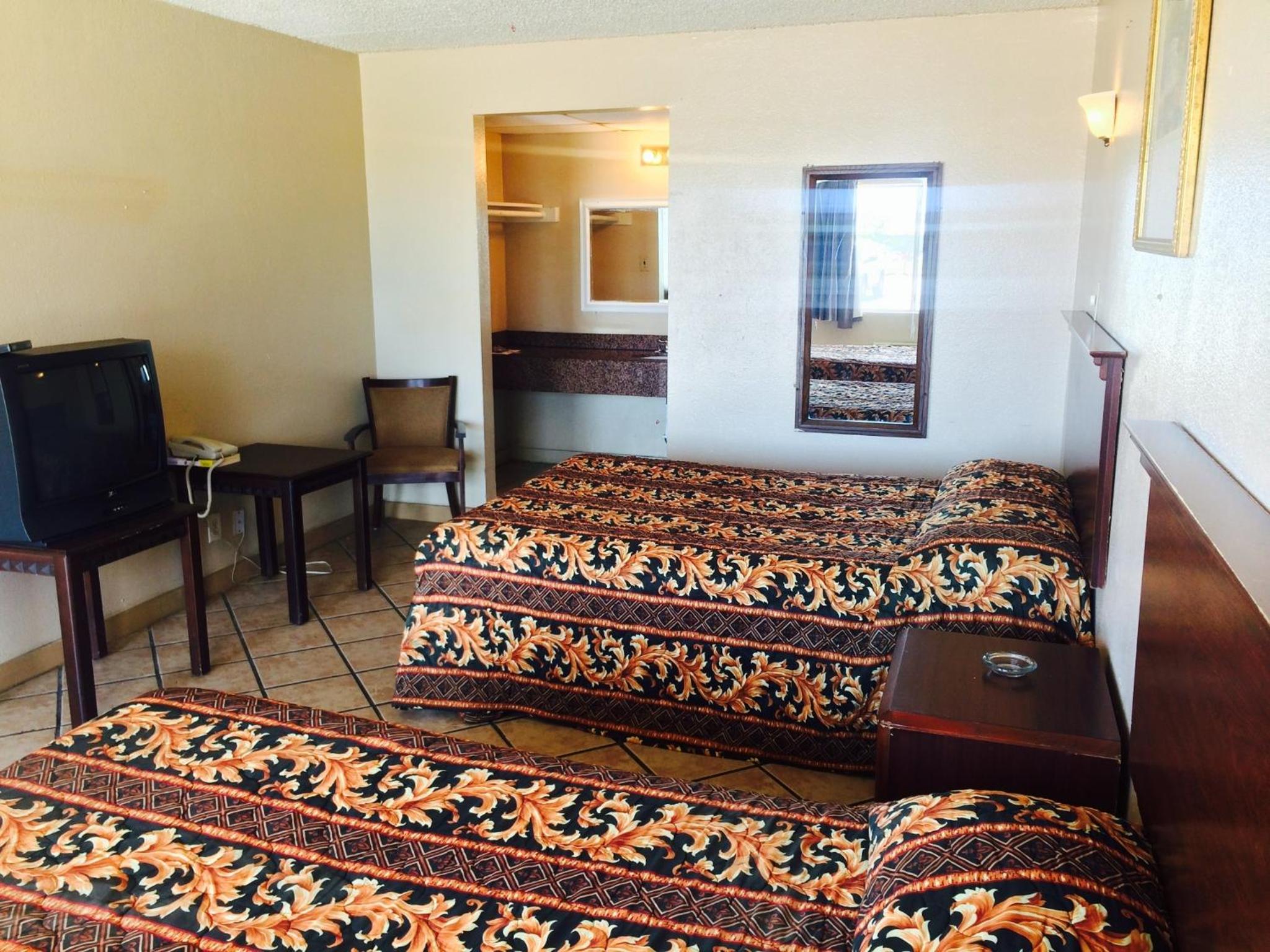 Economy Double Room - Photo 1