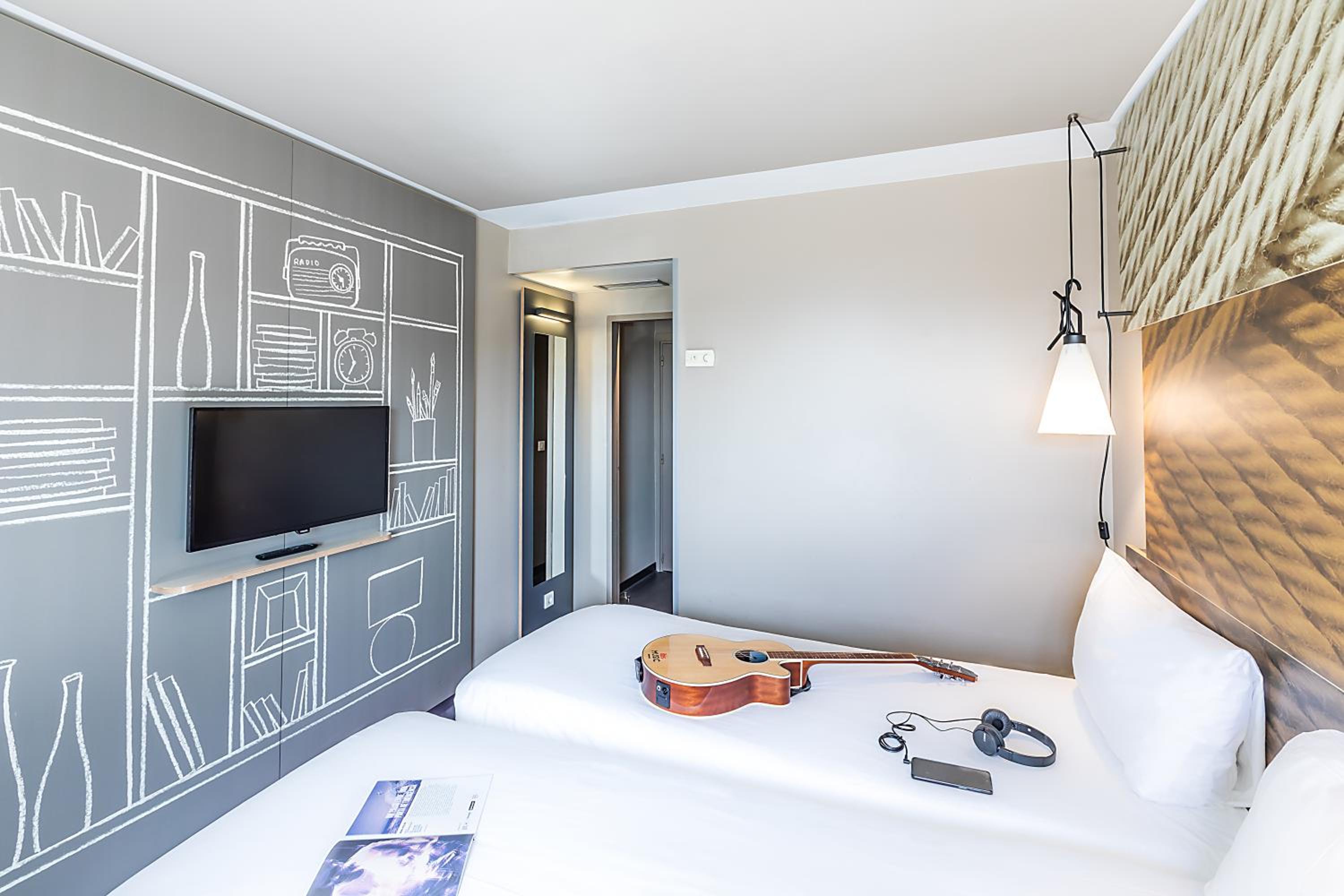 Available room