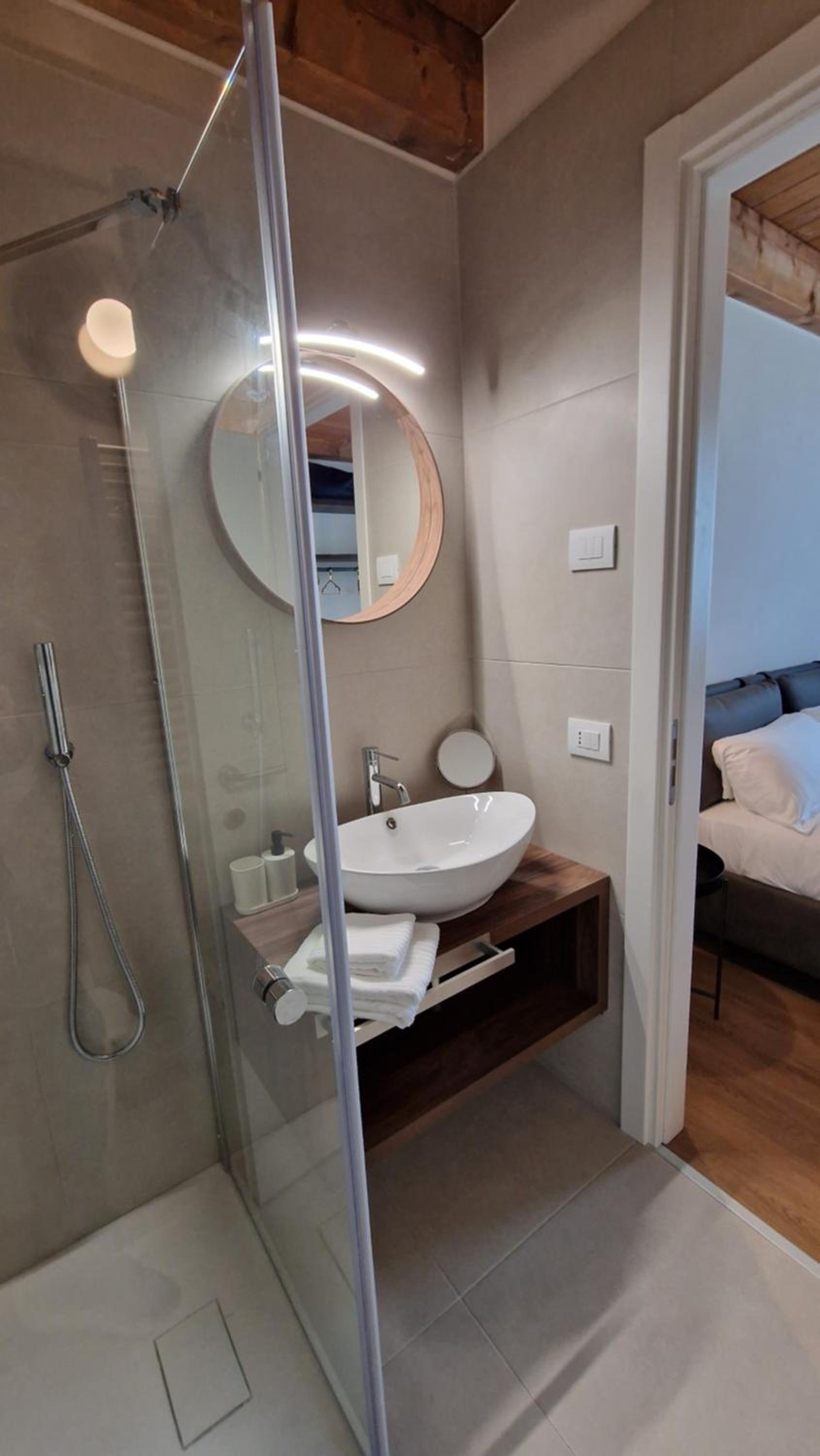 Small Double Room photo 2