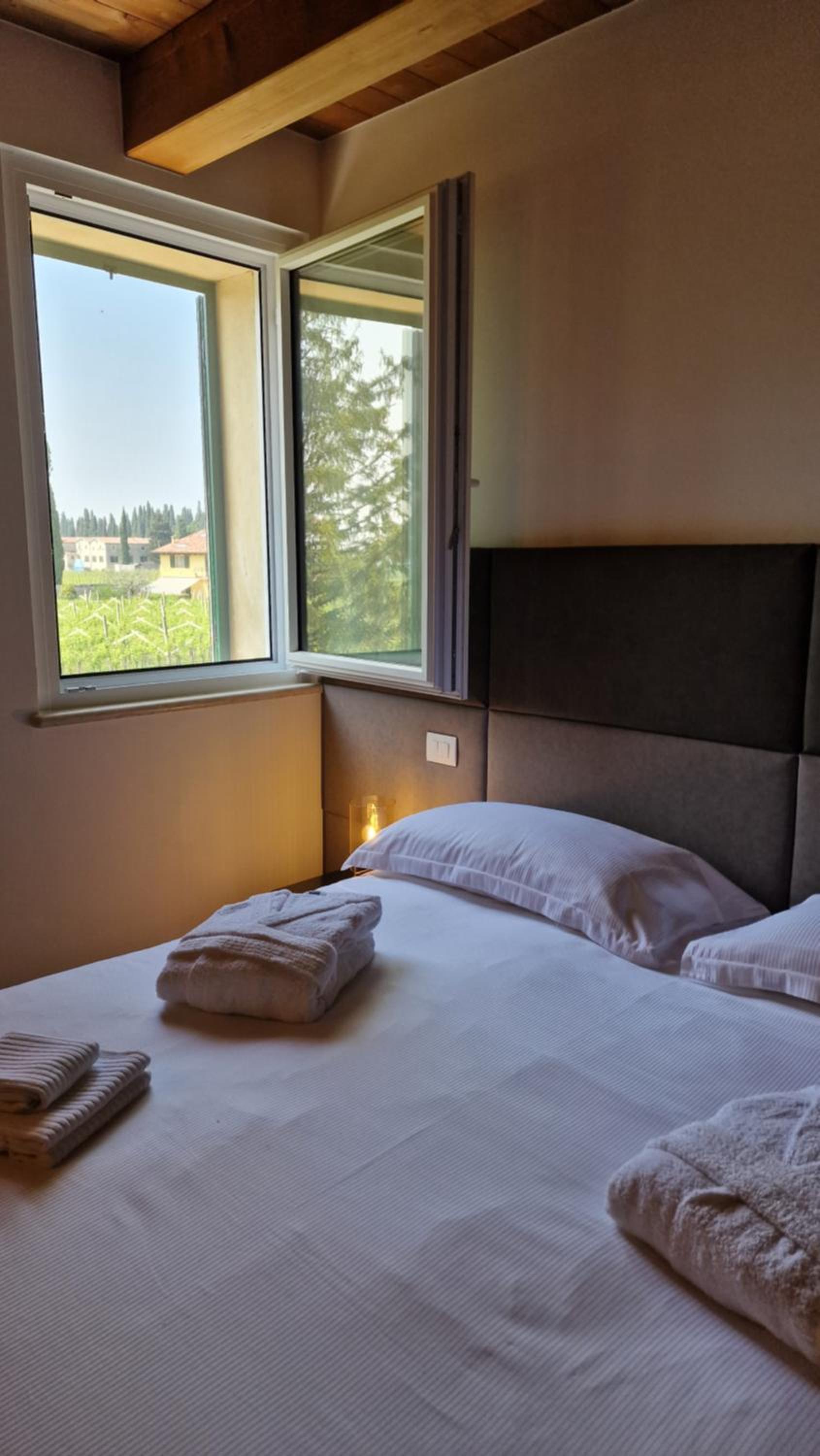 Double or Twin Room photo 3