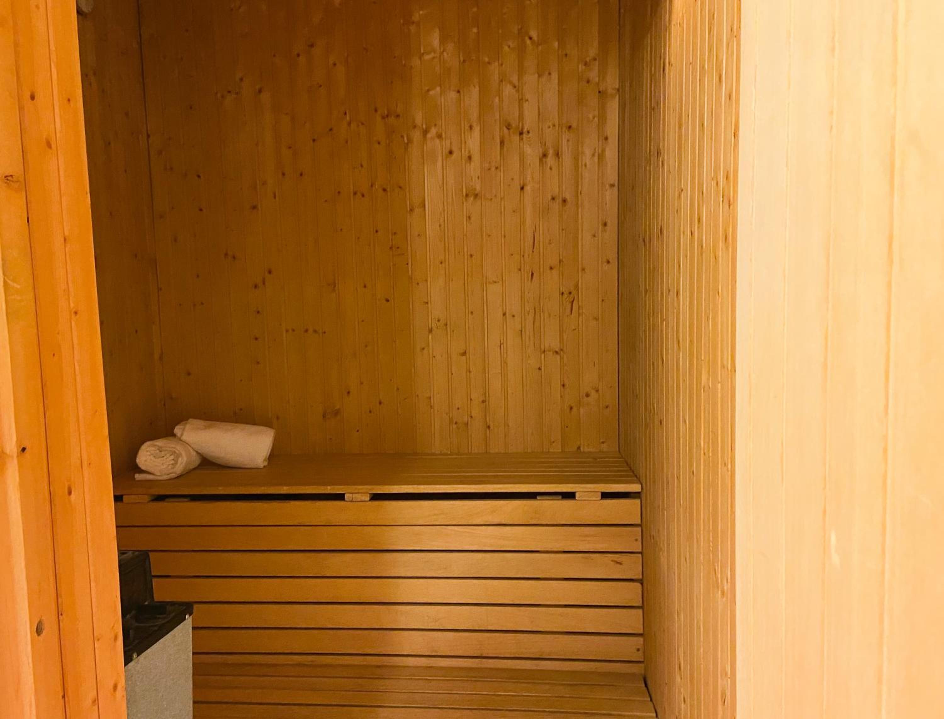 Suite - Photo 6