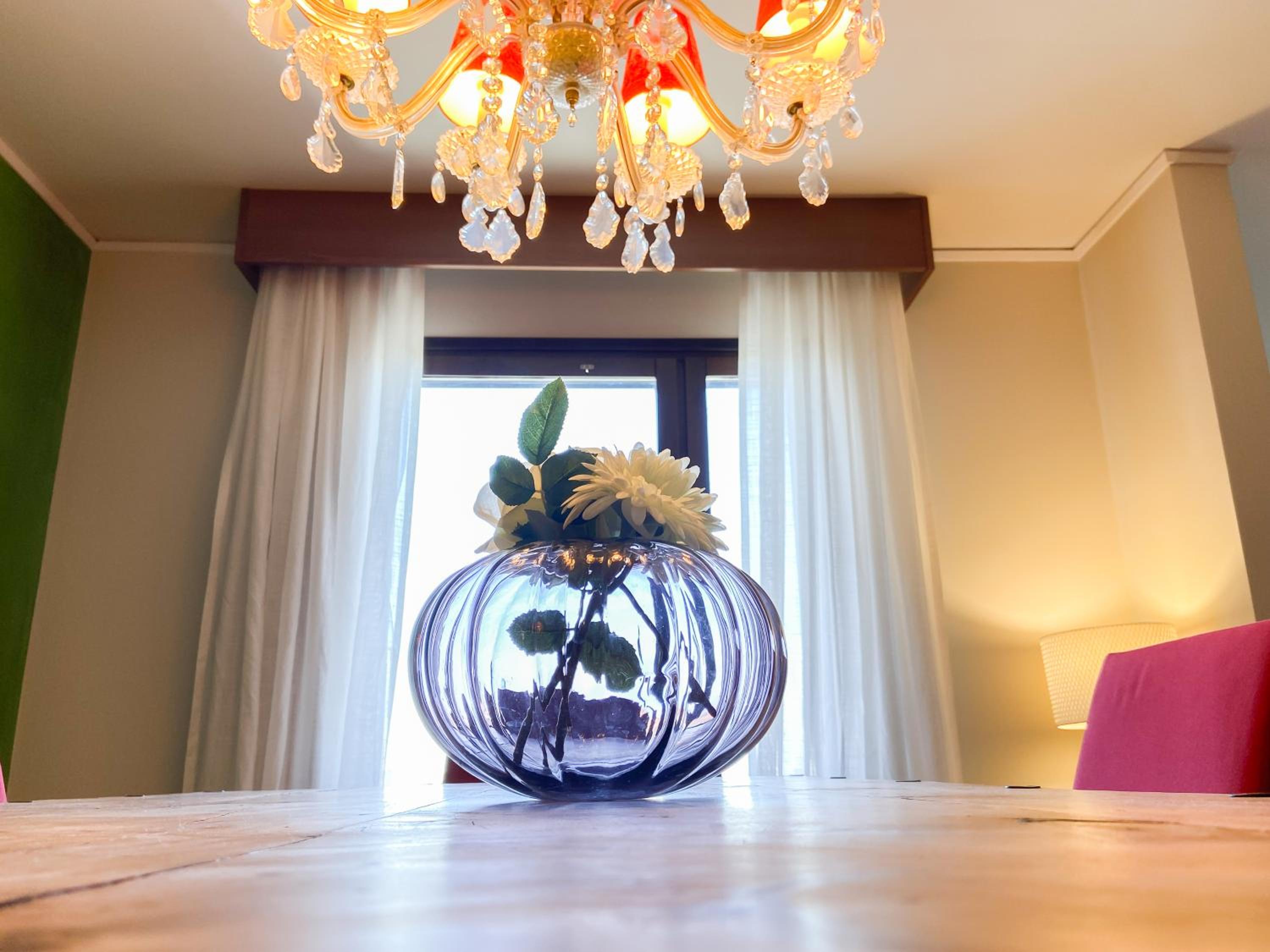 Suite - Photo 7