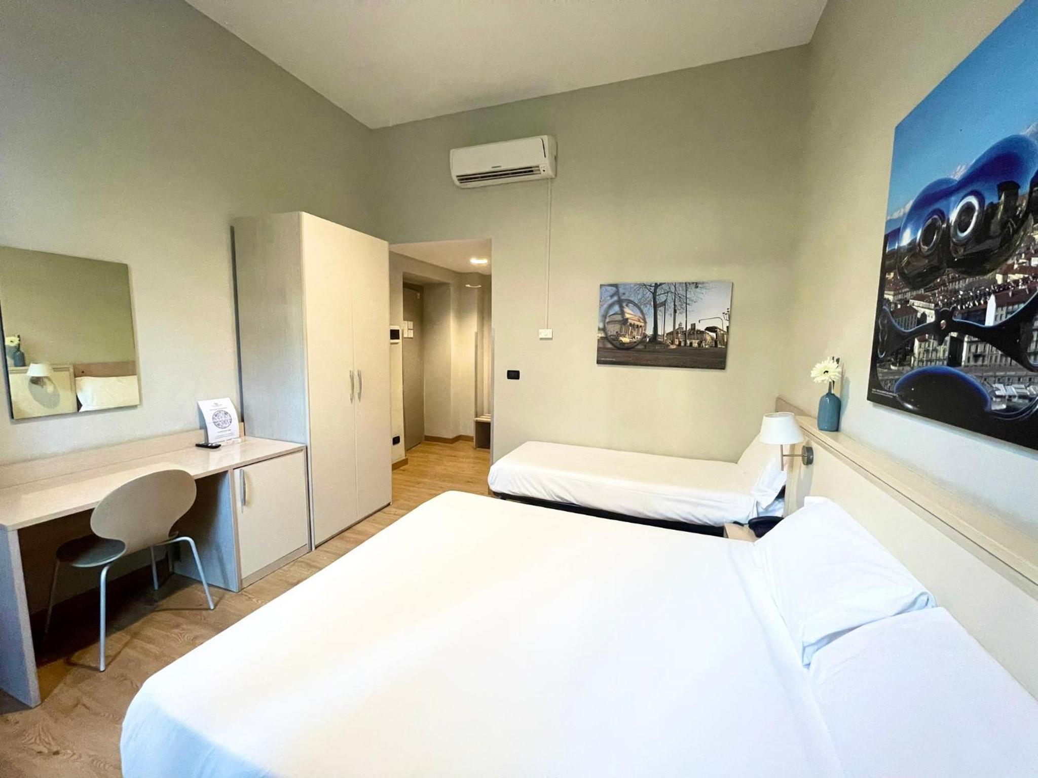 Triple Room - Photo 1
