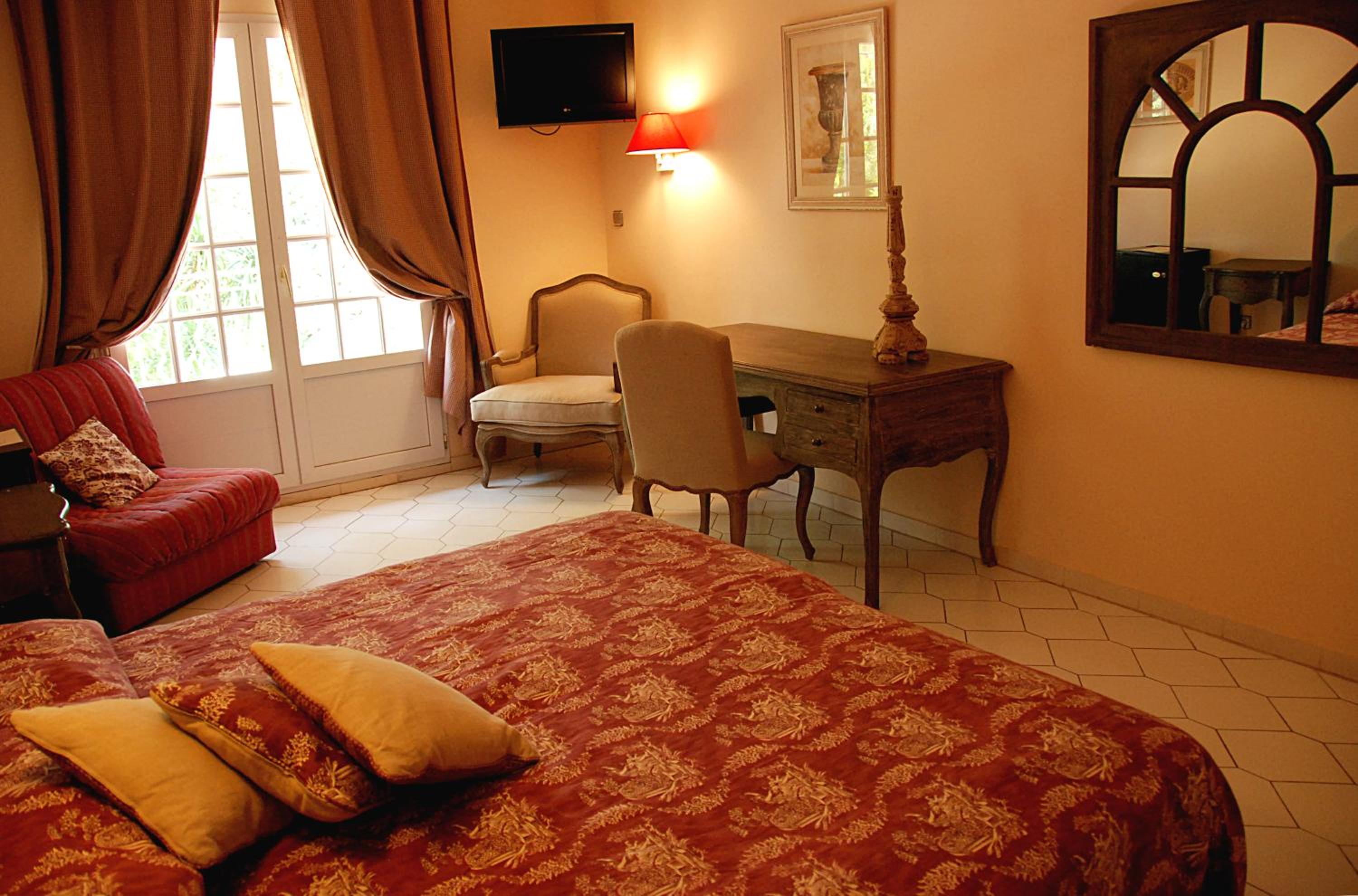 Superior Comfort Double or Twin Room - Photo 4