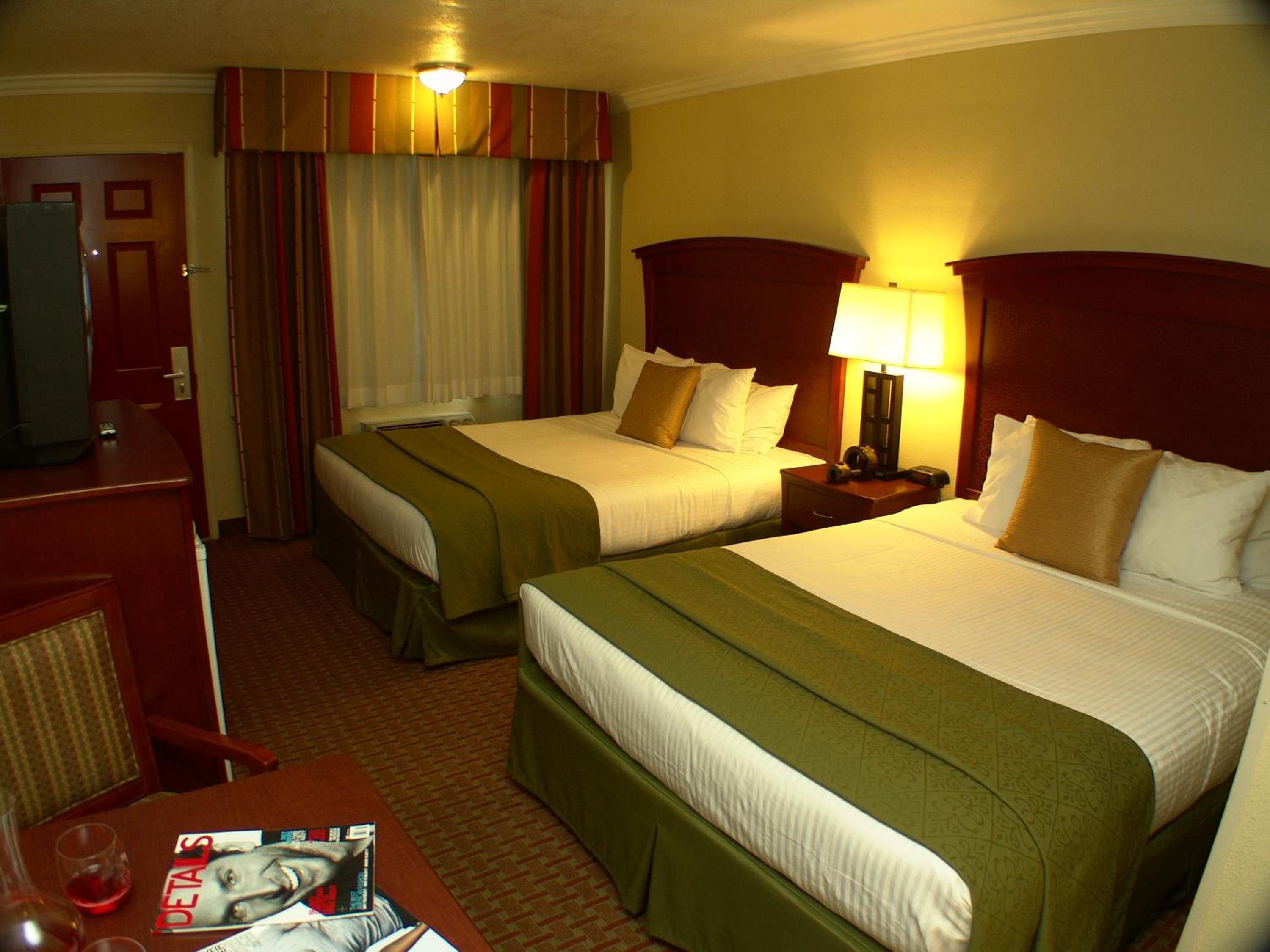 Queen Room with Two Queen Beds - Non-Smoking
