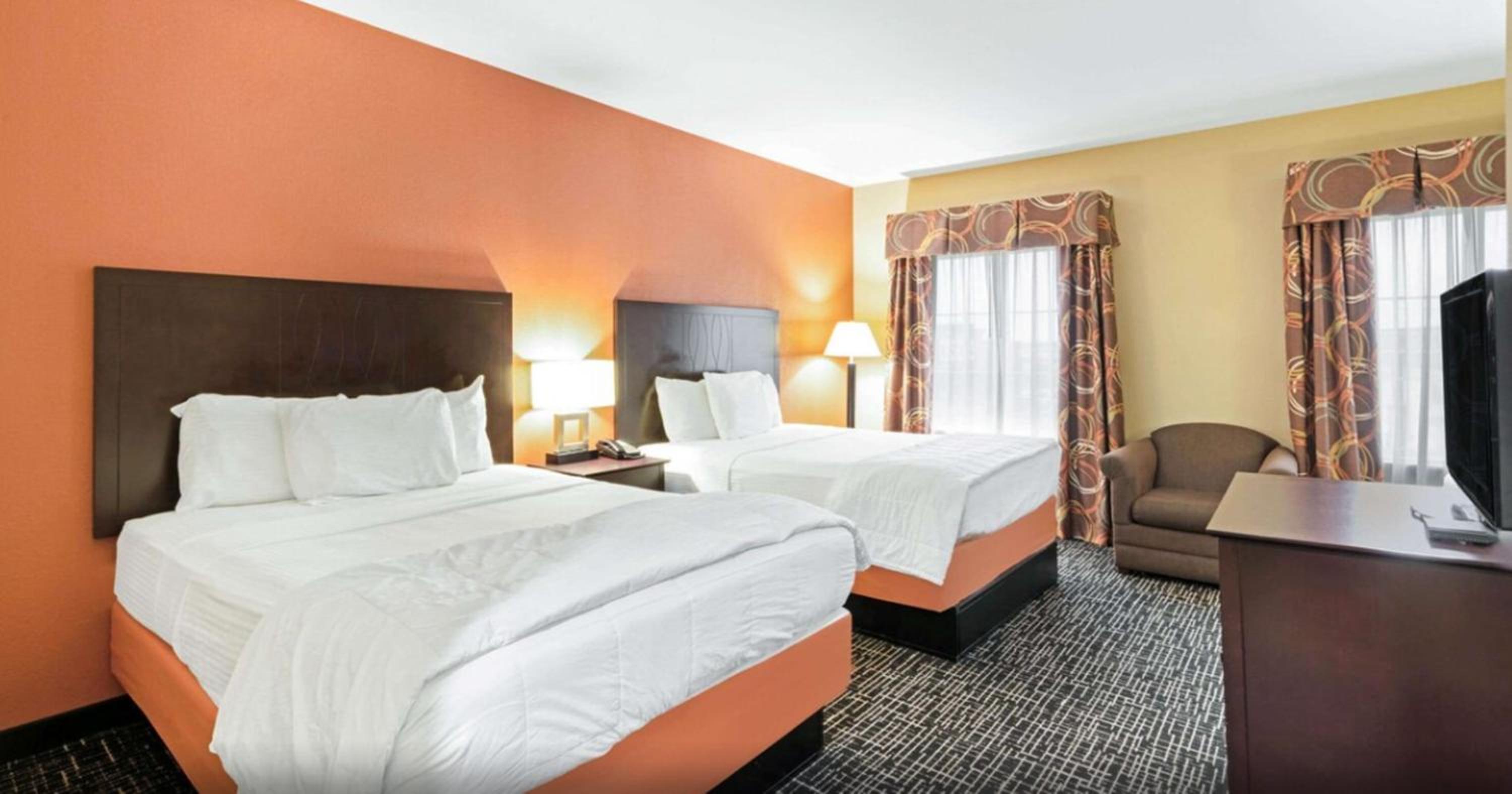 Double Room - Non-Smoking - Photo 3