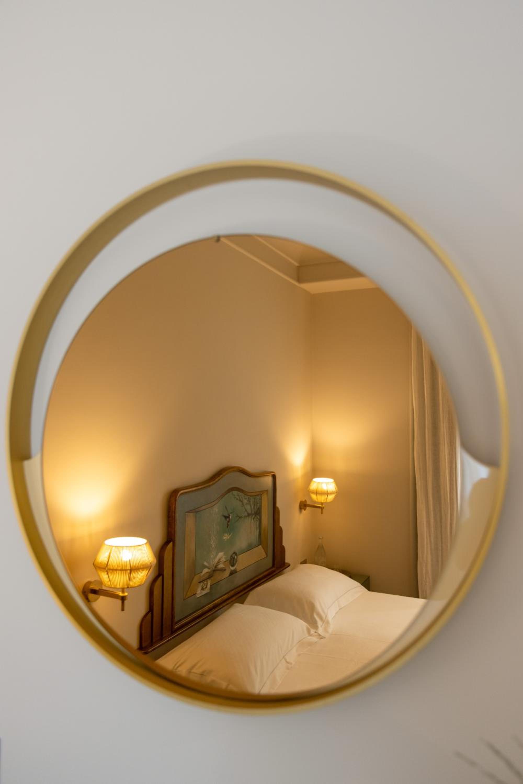Classic Double Room with Window photo 2