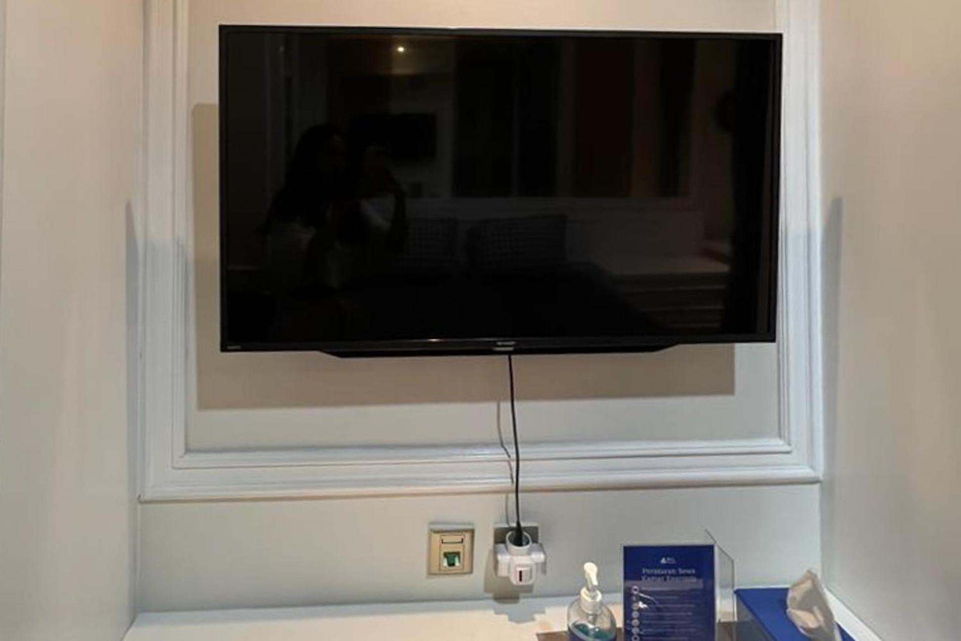 Studio - Photo 4