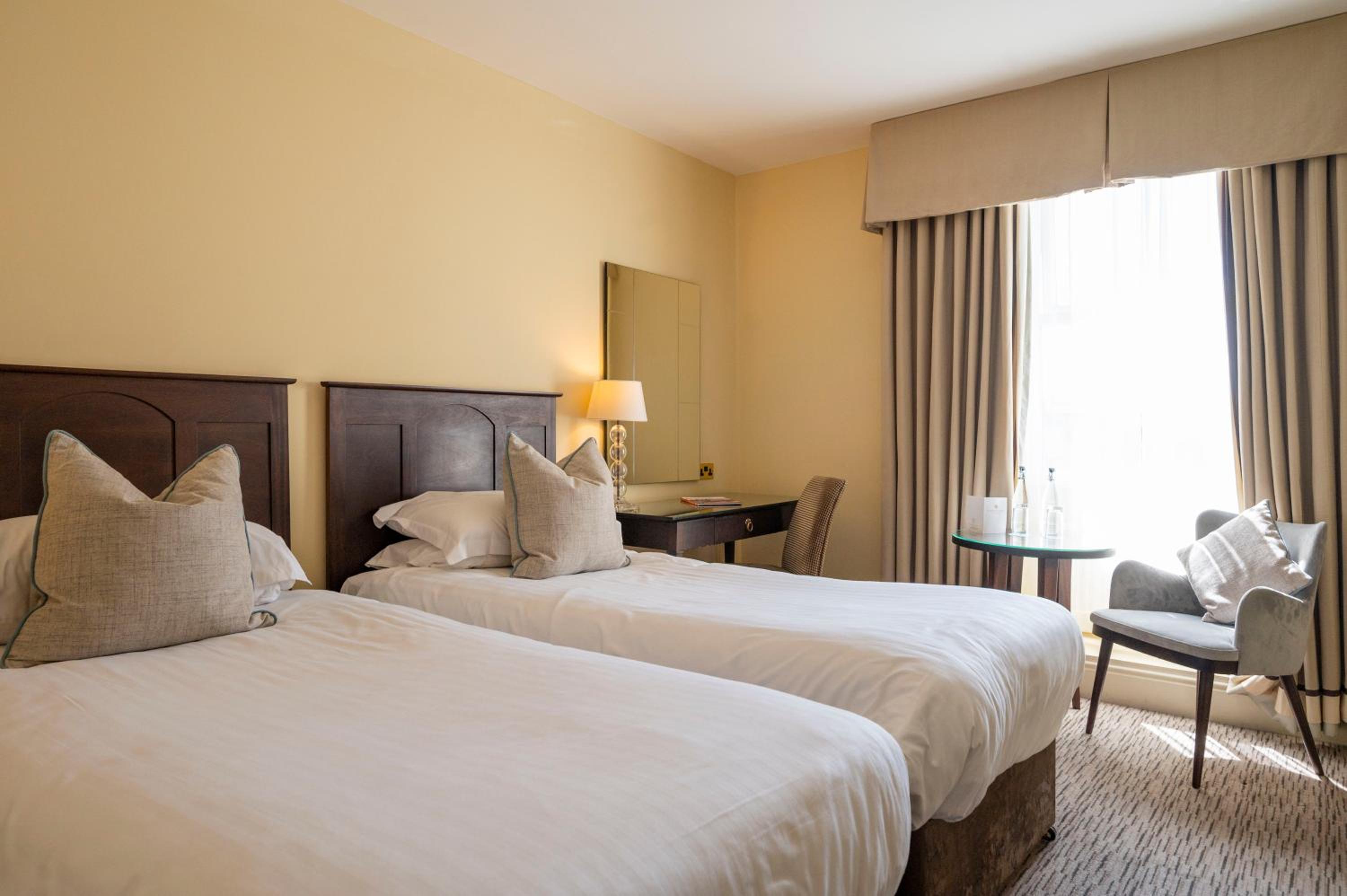 Standard Twin Room photo 3