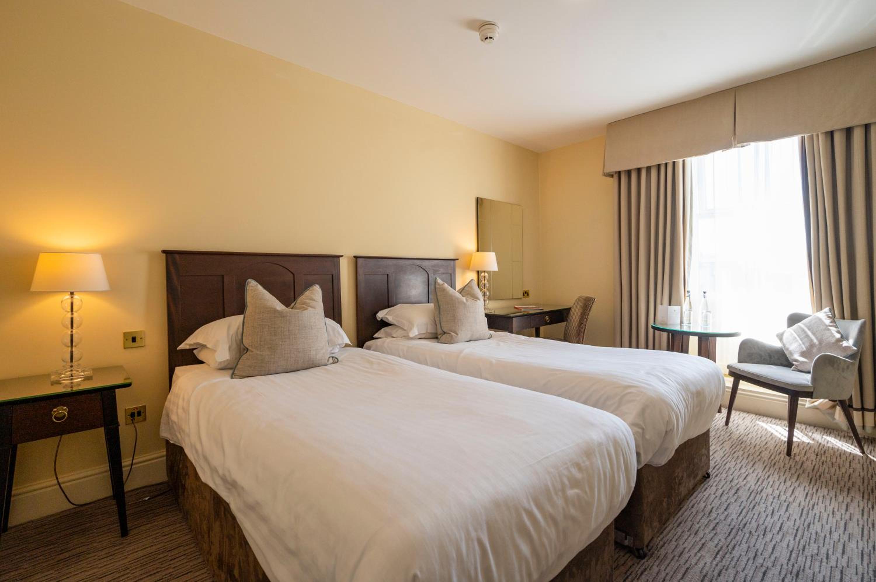 Standard Twin Room photo 2