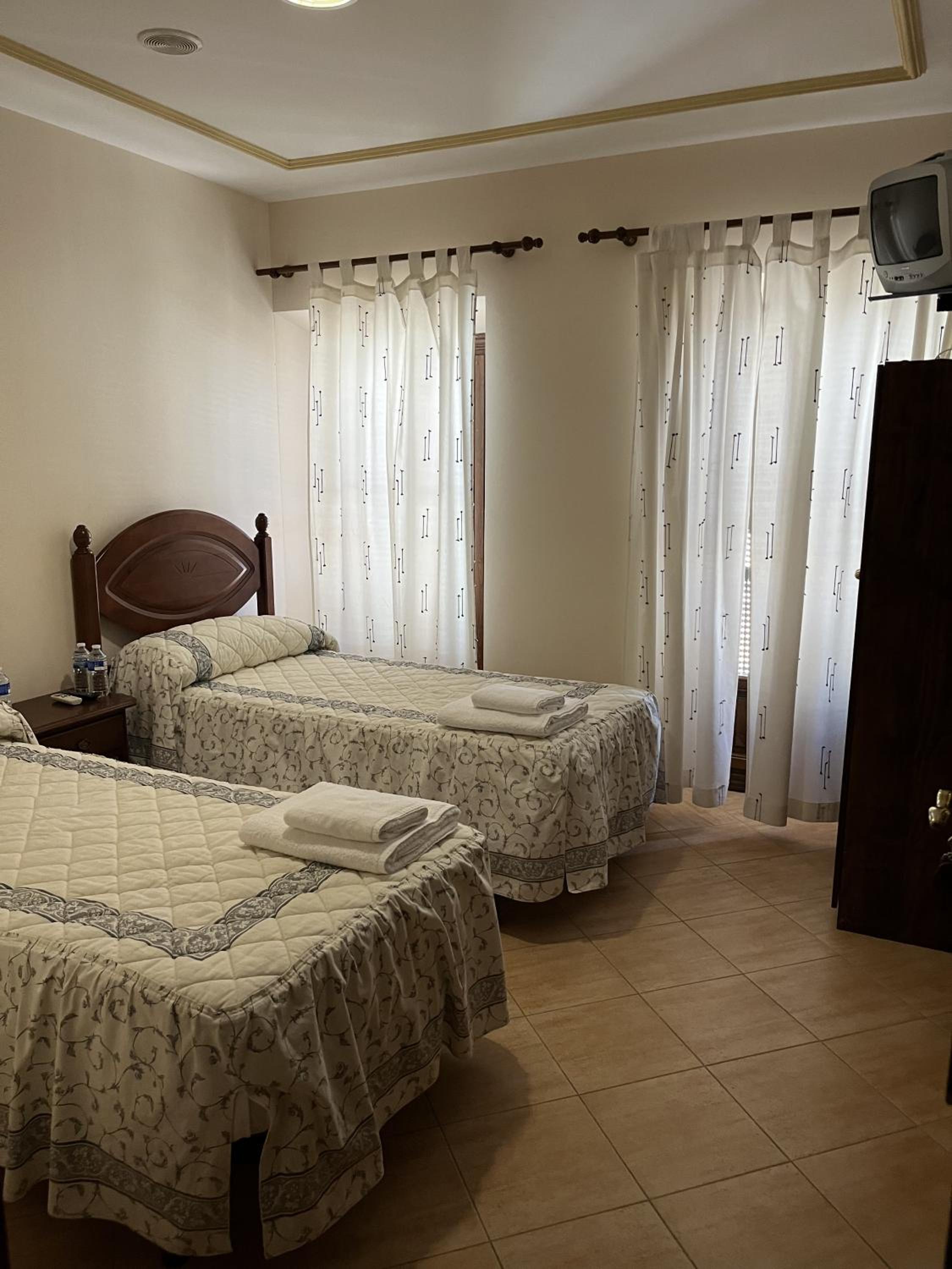 Habitación Doble con Baño Privado
