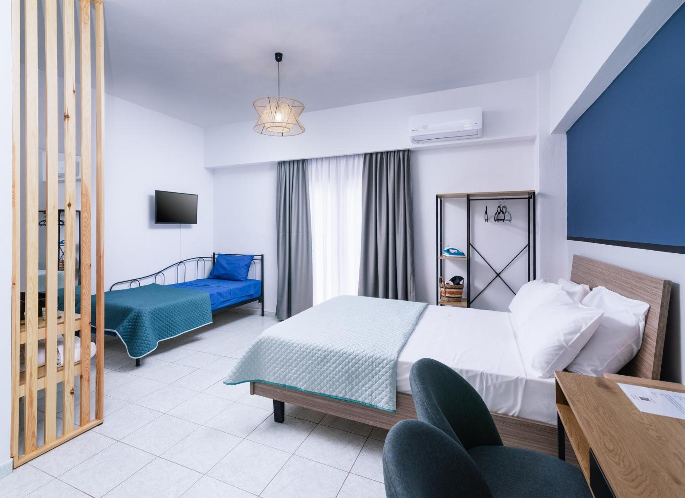 Deluxe Triple Room - Photo 1