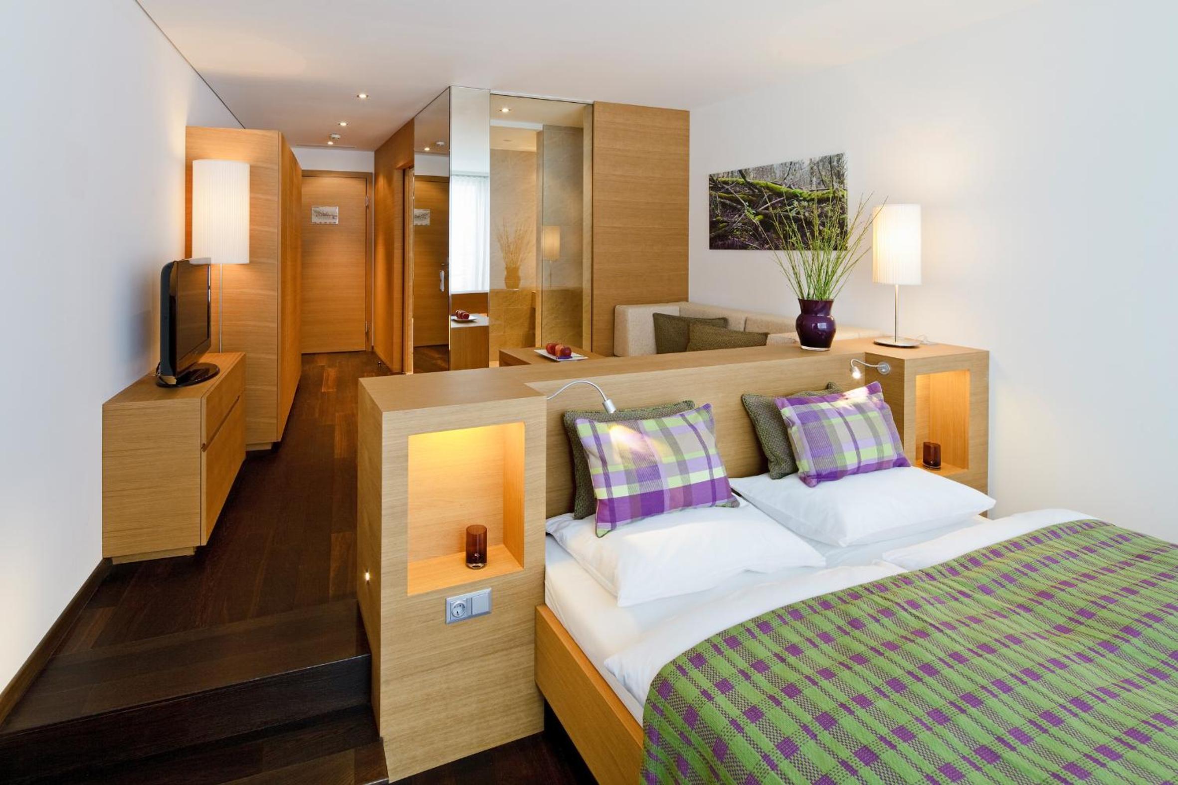 Panorama Double Room with Balcony and Mountain View