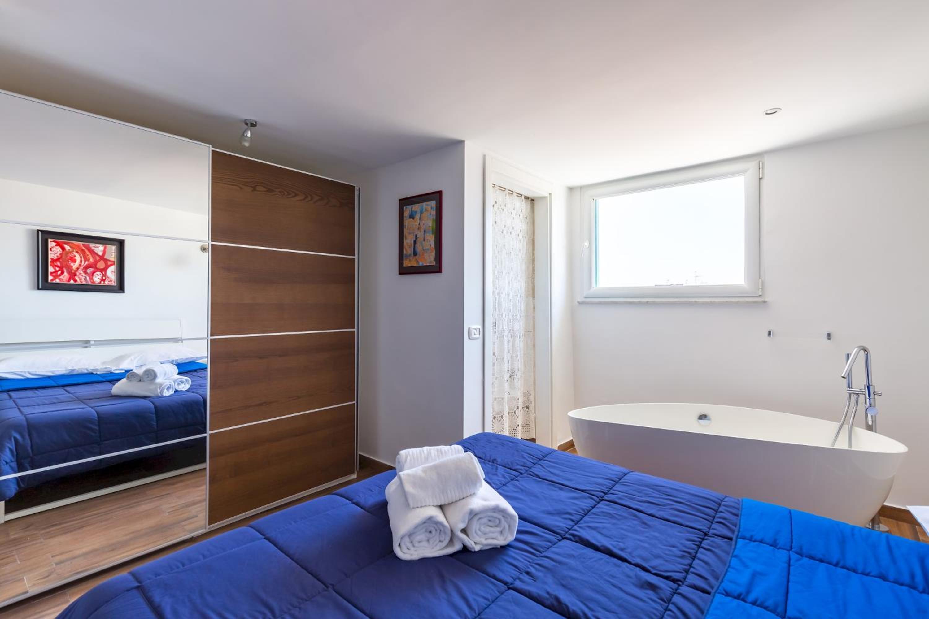 One-Bedroom Apartment with Sea View and Terrace