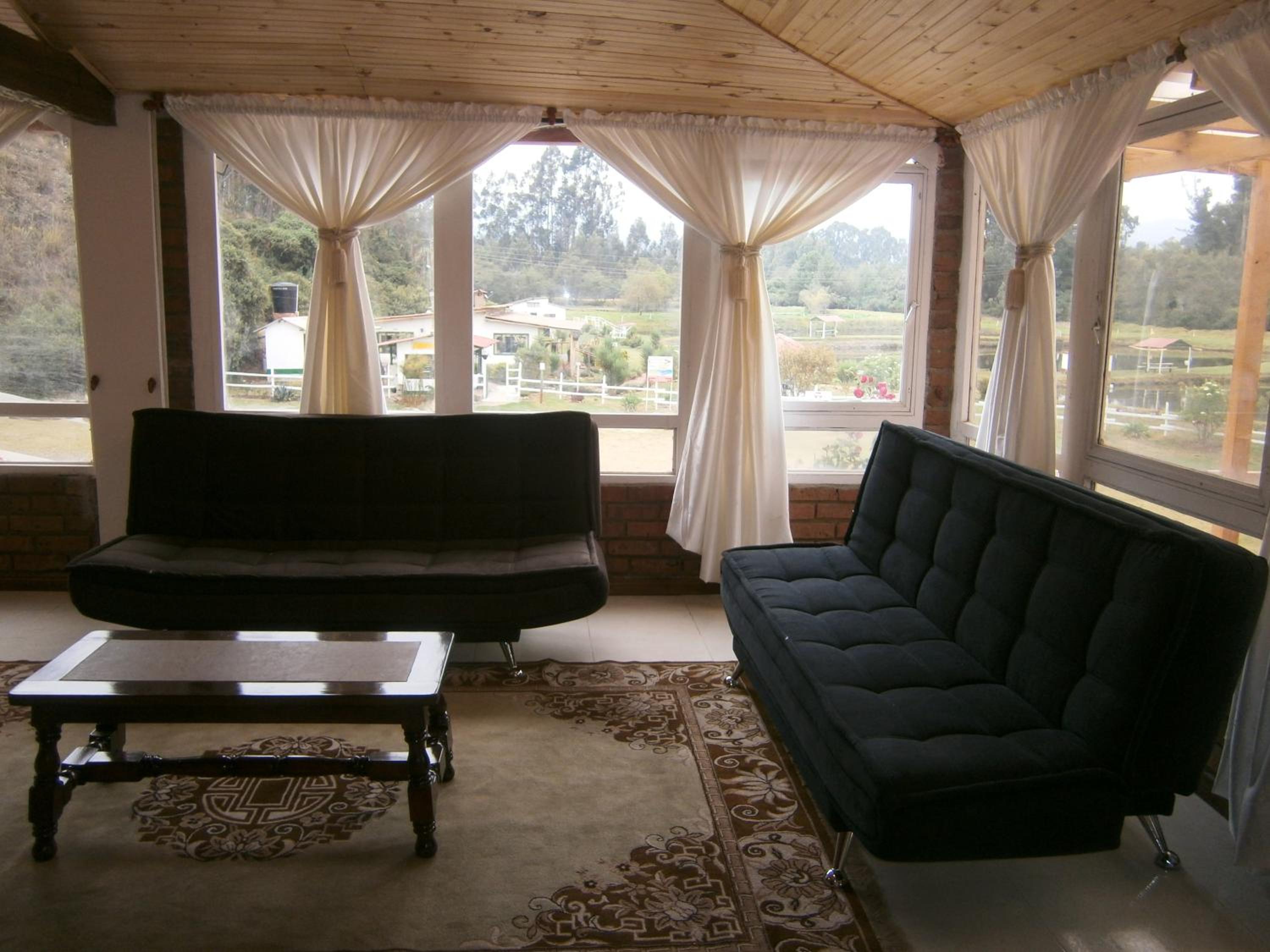 Family Bungalow photo 1