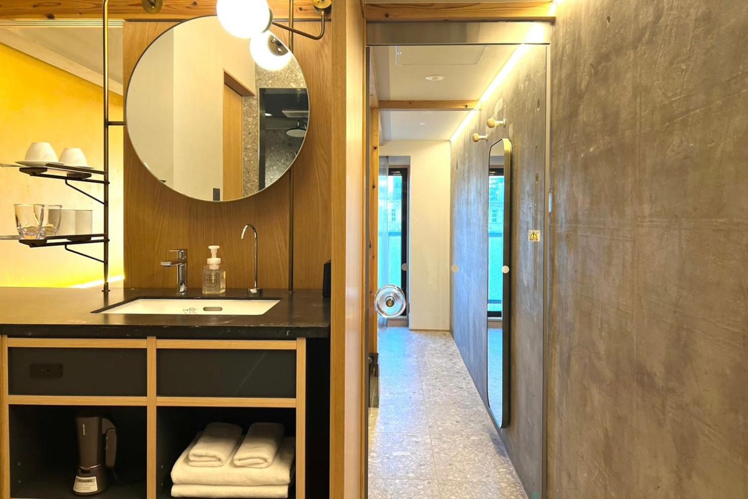 Double Room - Photo 5