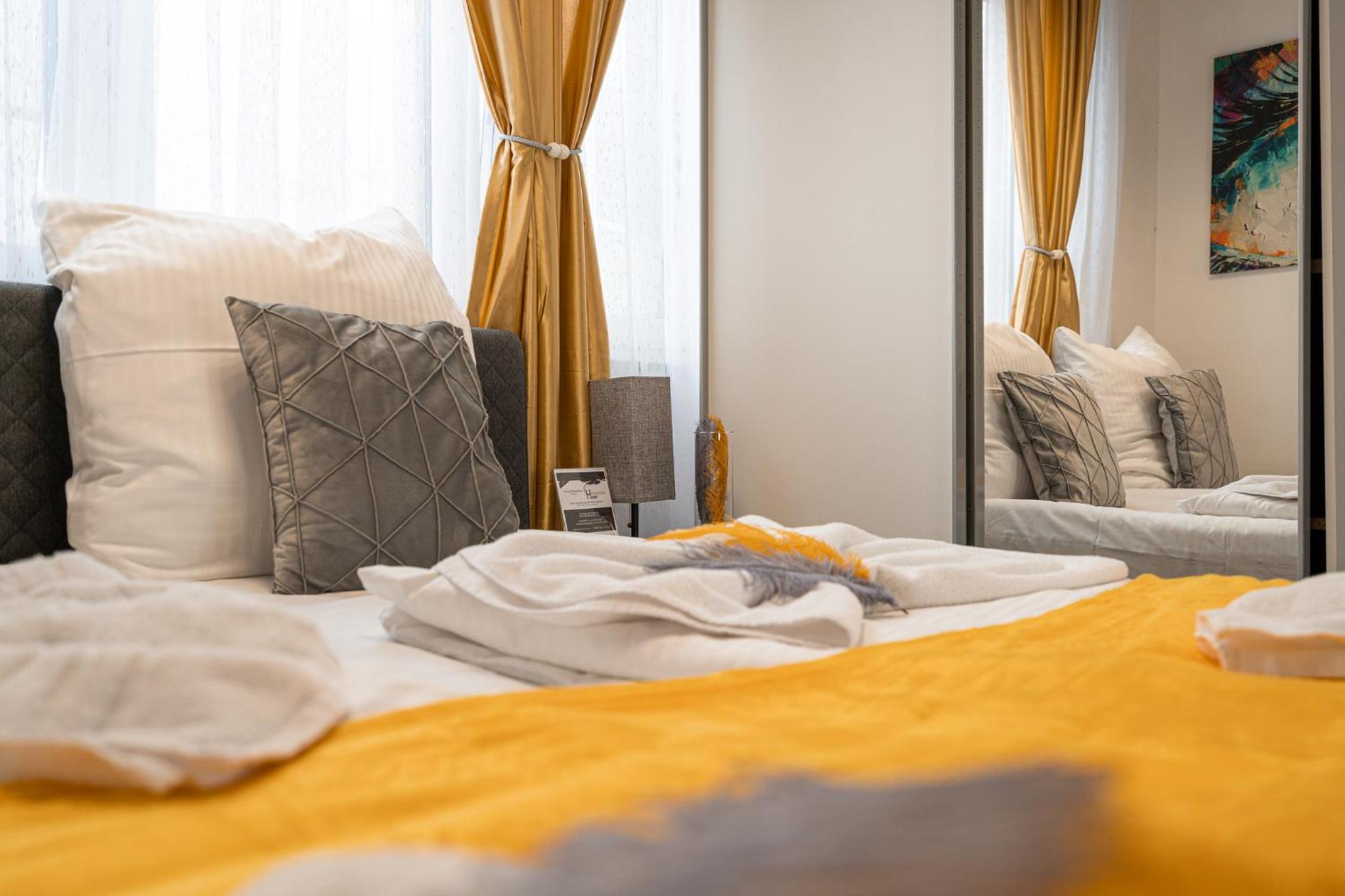 Standard Double or Twin Room - Photo 2