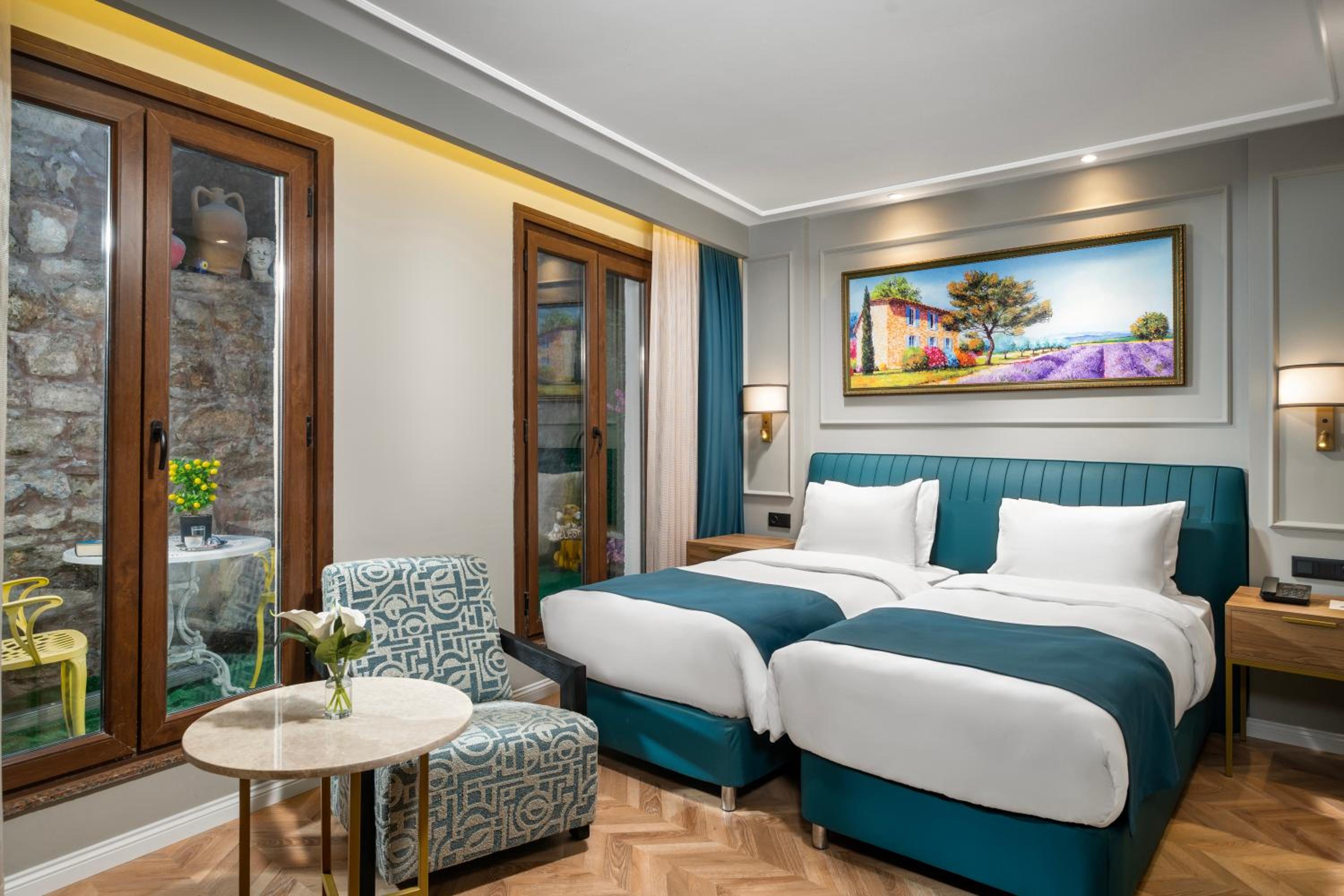 Deluxe Twin Room with Garden- Ground Floor photo 1