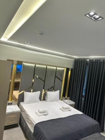 Double Room With Patio photo 1