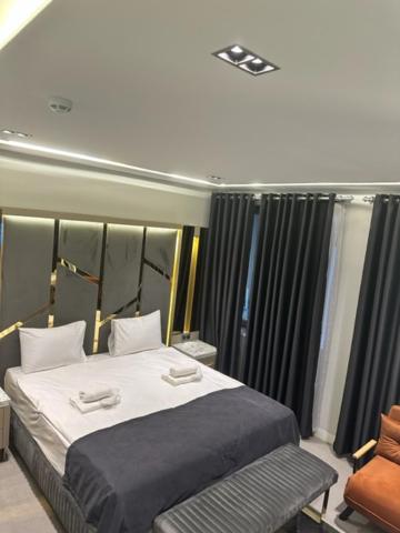 Double Room With Patio photo 2