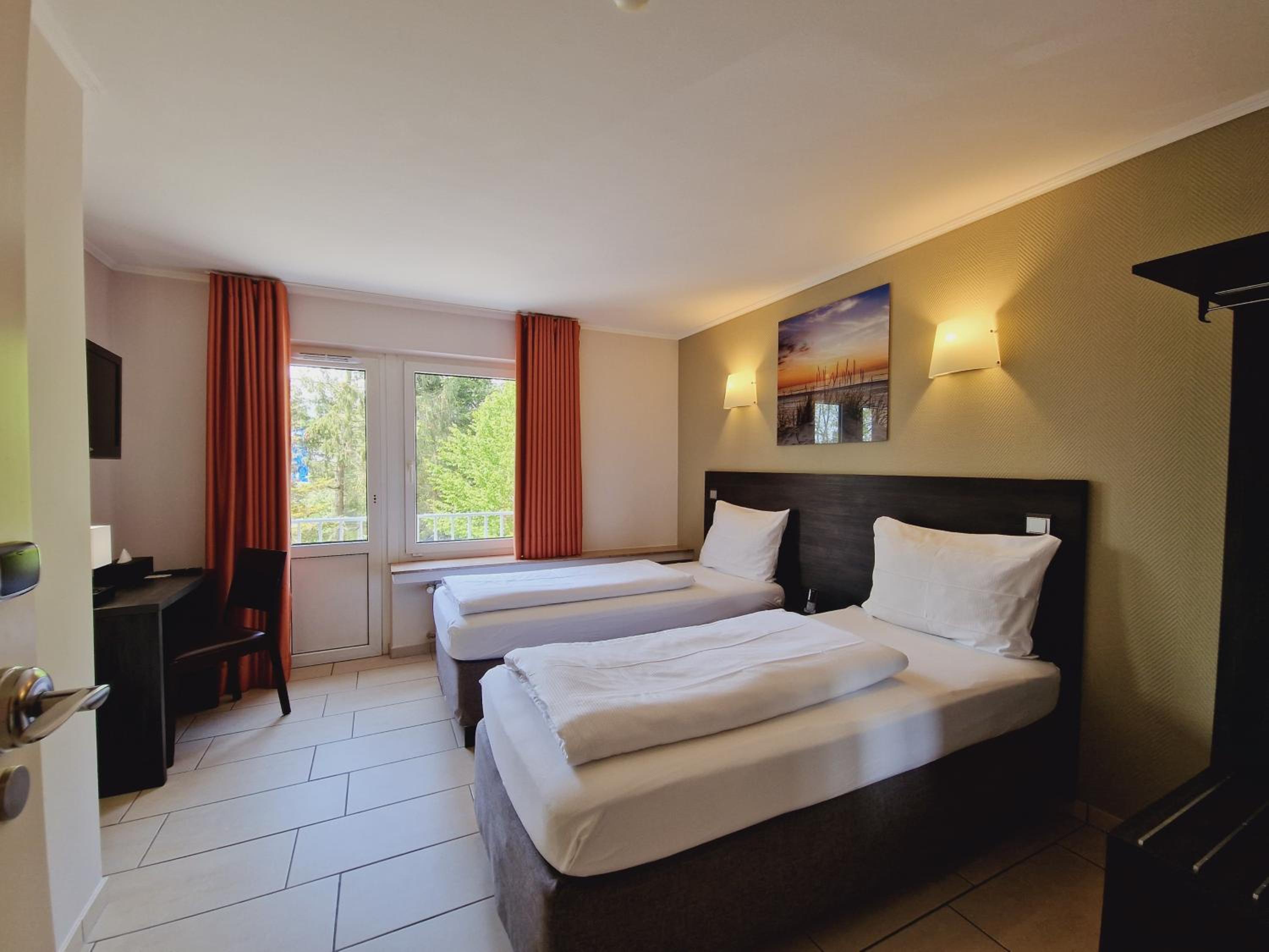Standard Twin Room photo 1